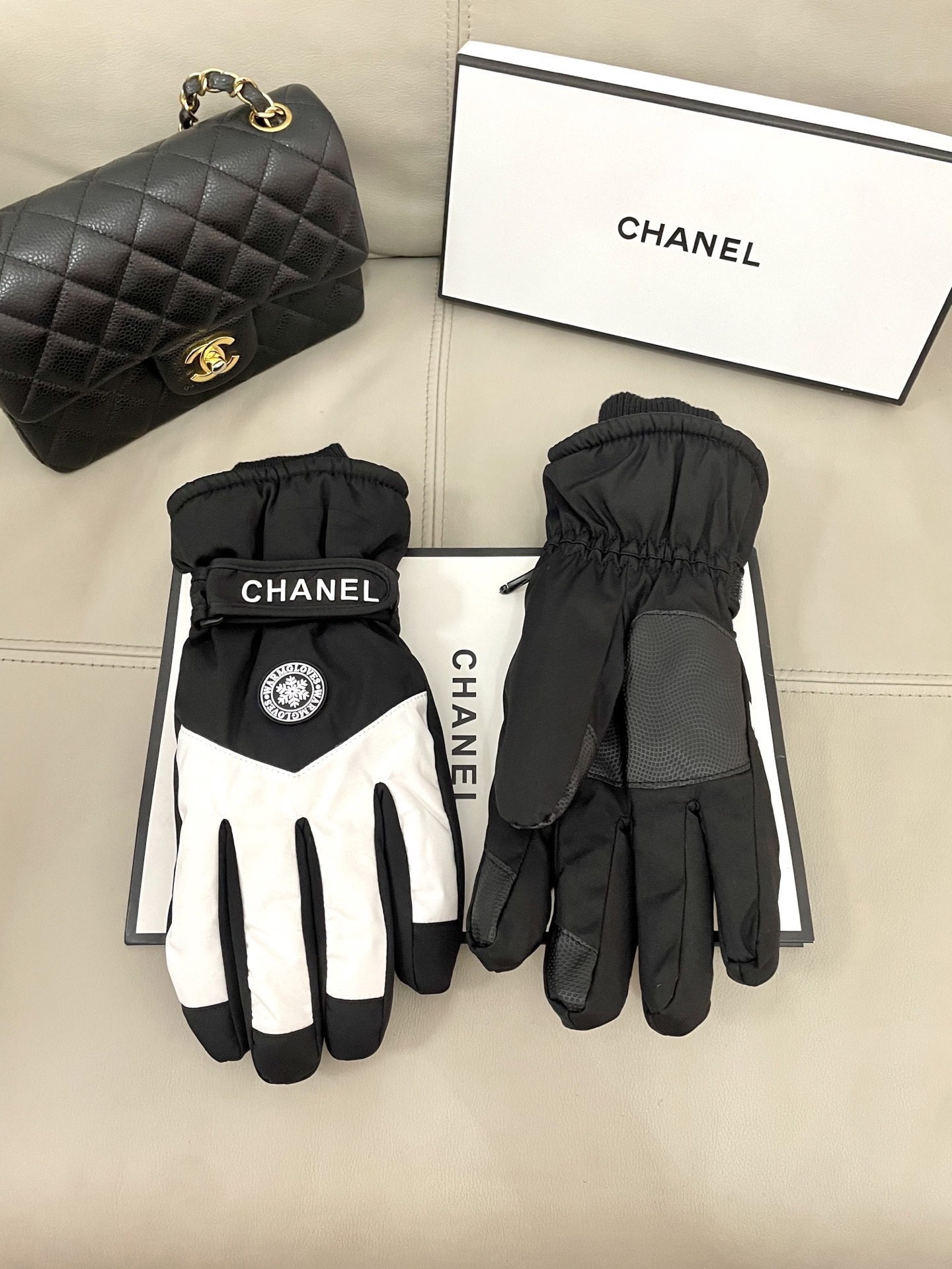 Cheap New Arrivals Chanel Gloves in 218561, $45 USD- [IB218561] - Replica Gloves