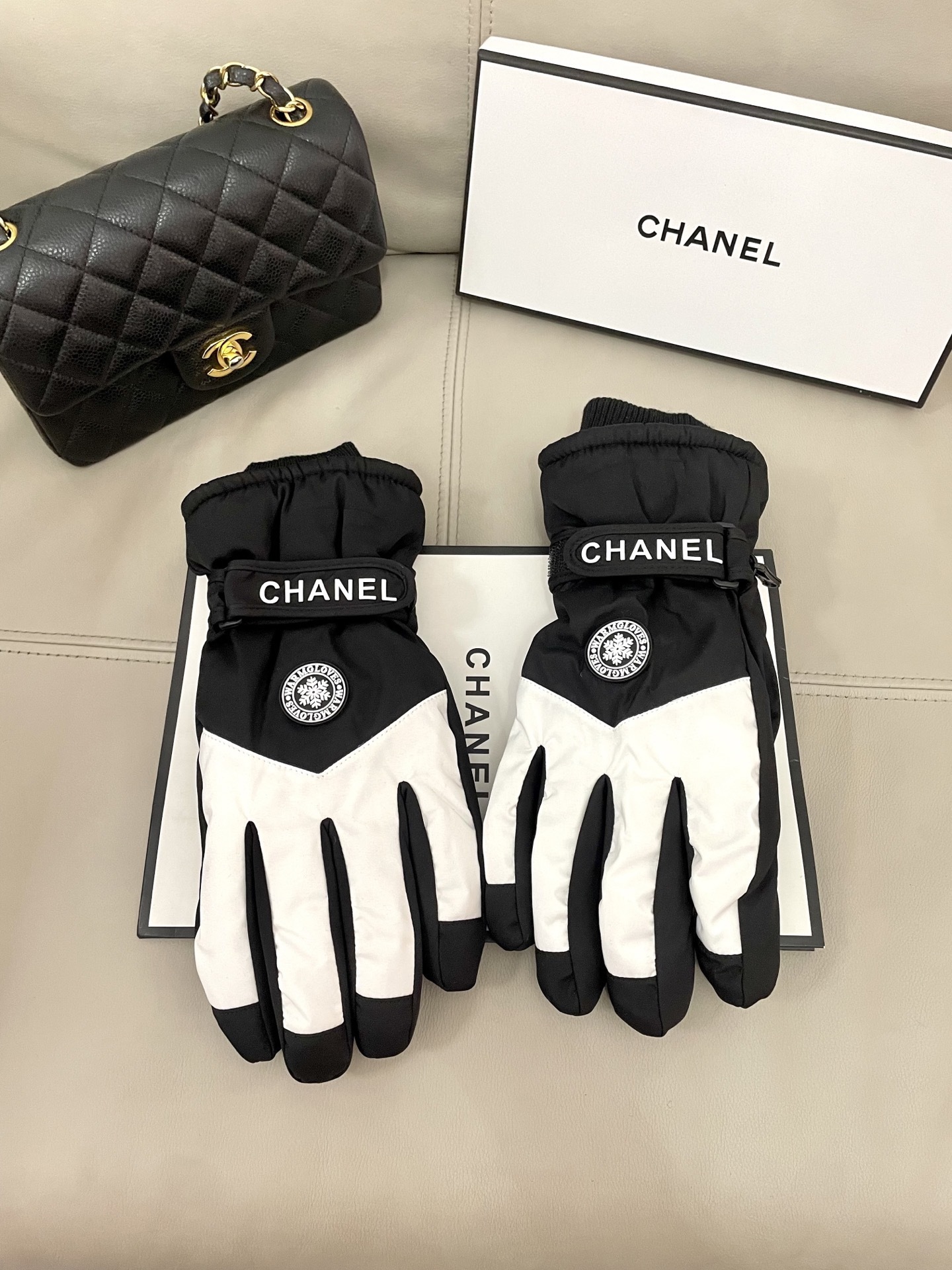Cheap New Arrivals Chanel Gloves in 218561, $45 USD- [IB218561] - Replica Gloves