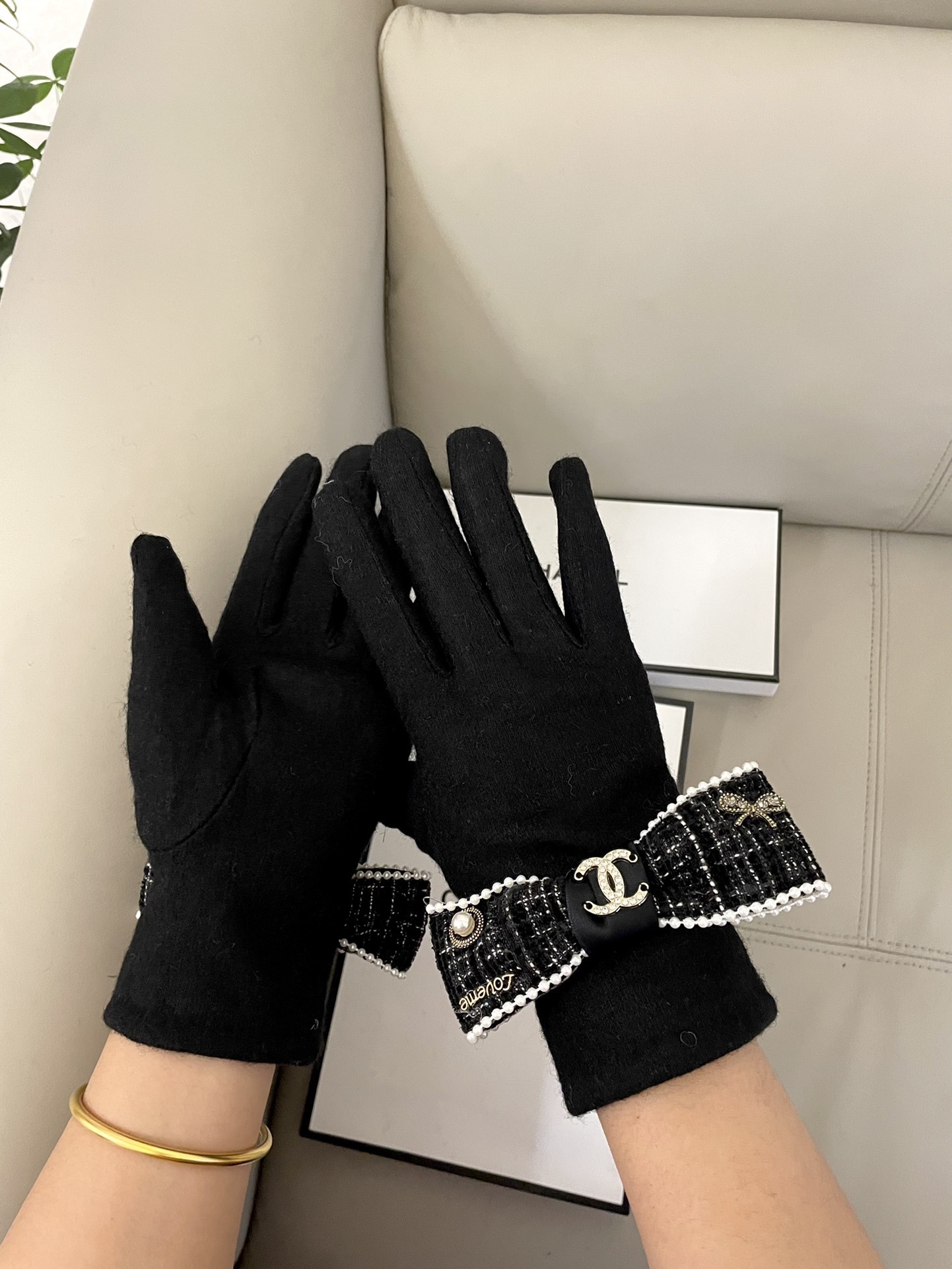Cheap New Arrivals Chanel Gloves in 218575, $45 USD- [IB218575] - Replica Gloves