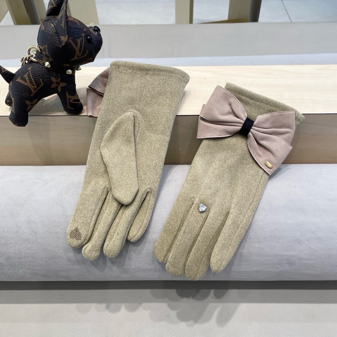 Cheap New Arrivals Chanel Gloves in 218576, $45 USD- [IB218576] - Replica Gloves