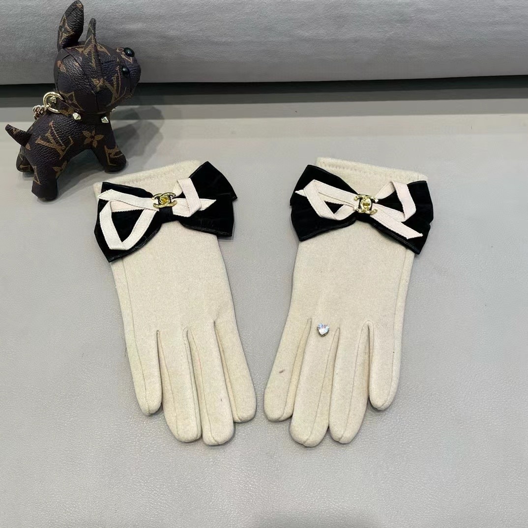 Cheap New Arrivals Chanel Gloves in 218577, $45 USD- [IB218577] - Replica Gloves