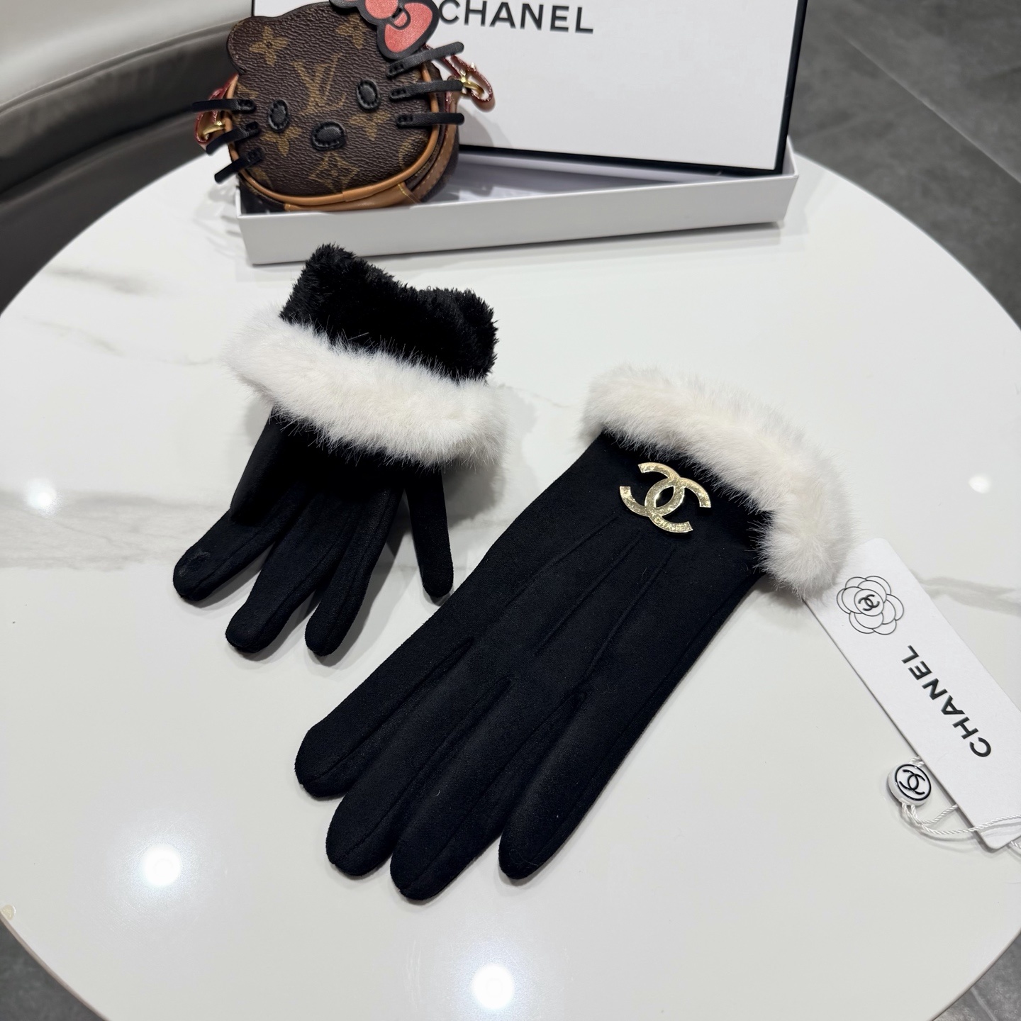 Cheap New Arrivals Chanel Gloves in 218587, $45 USD- [IB218587] - Replica Gloves