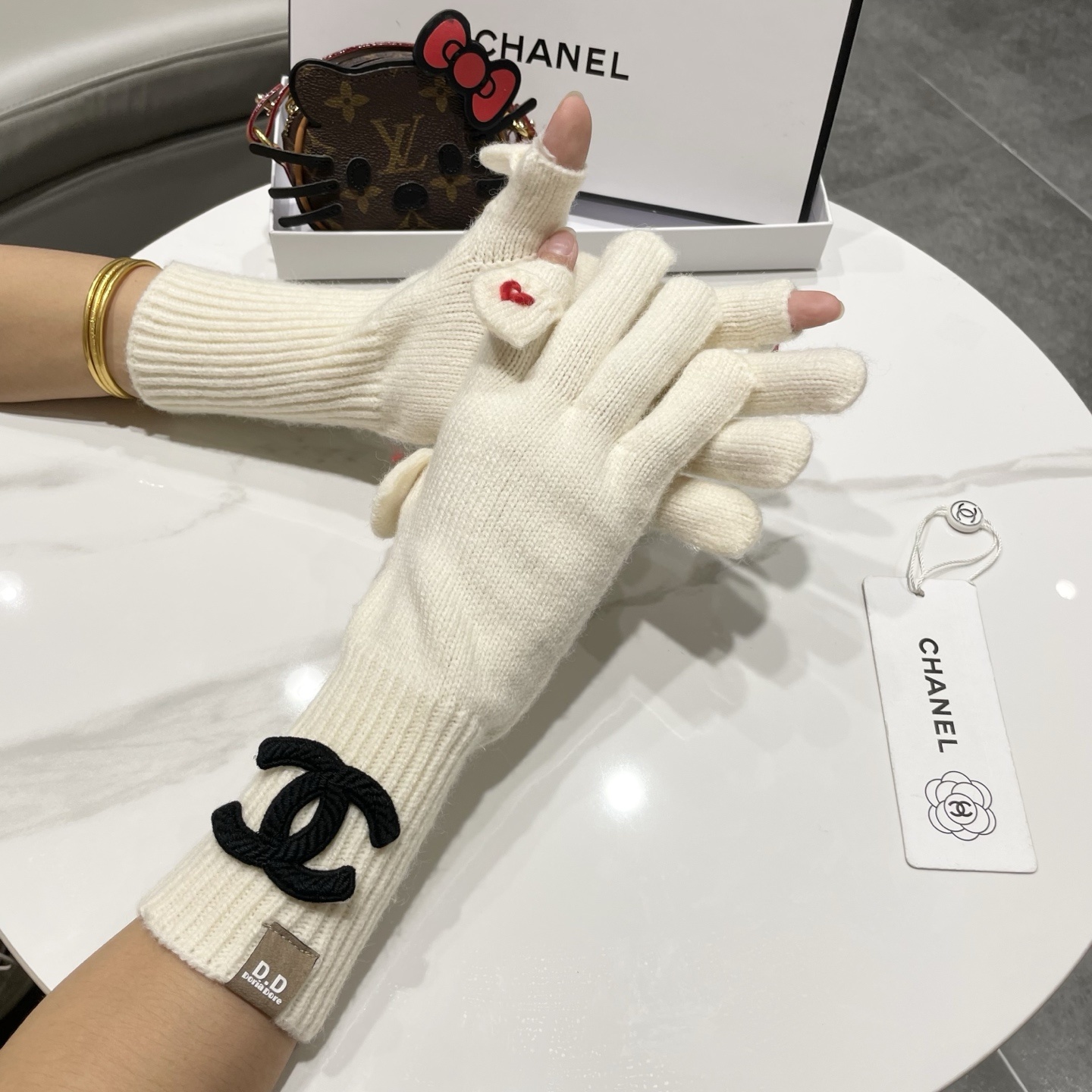 Cheap New Arrivals Chanel Gloves in 218590, $45 USD- [IB218590] - Replica Gloves