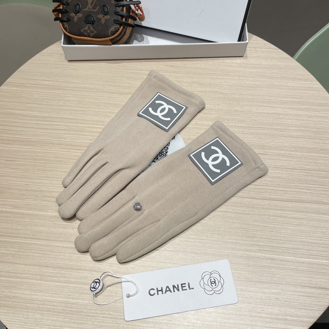 Cheap New Arrivals Chanel Gloves in 218601, $45 USD- [IB218601] - Replica Gloves
