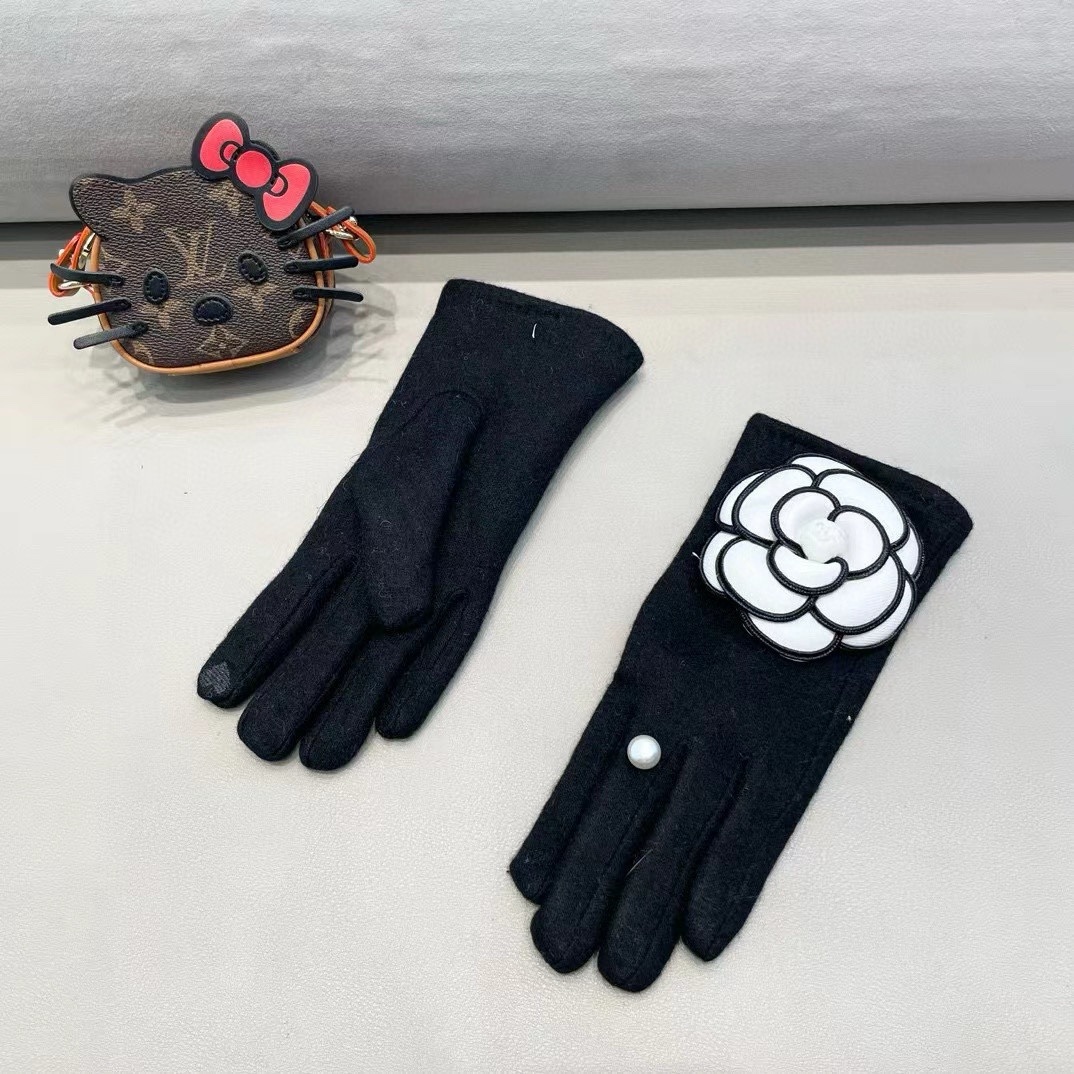 Cheap New Arrivals Chanel Gloves in 218616, $45 USD- [IB218616] - Replica Gloves