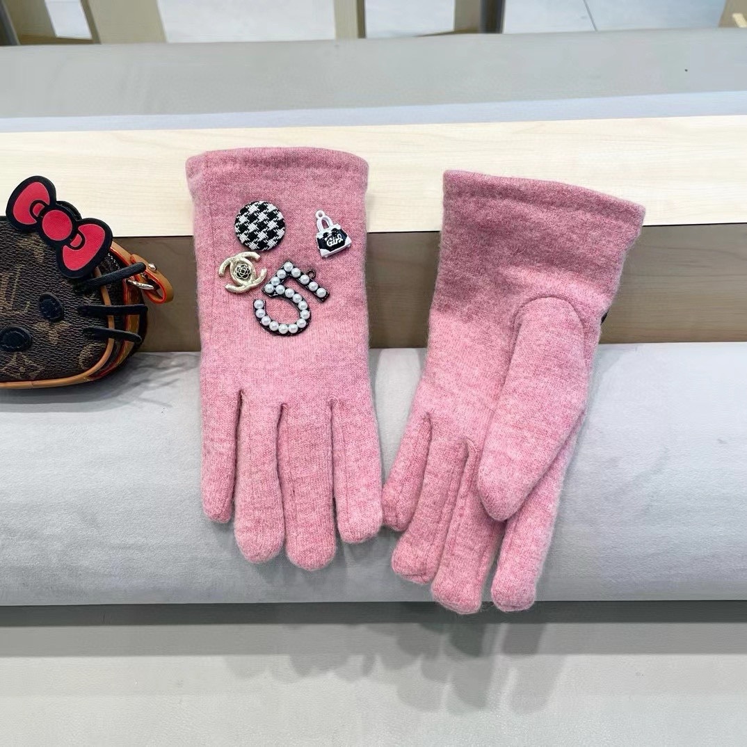 Cheap New Arrivals Chanel Gloves in 218617, $45 USD- [IB218617] - Replica Gloves