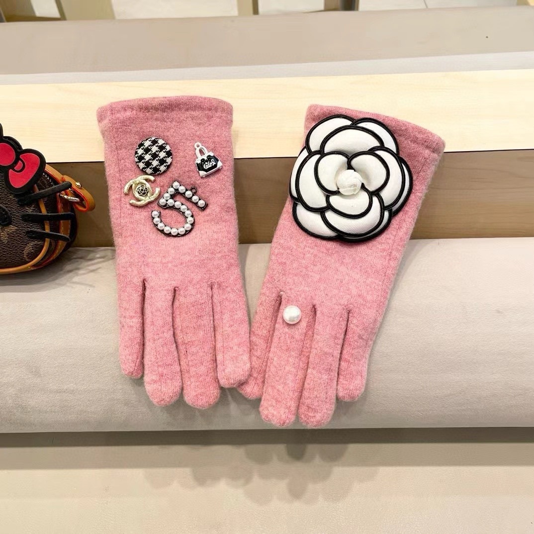 Cheap New Arrivals Chanel Gloves in 218617, $45 USD- [IB218617] - Replica Gloves