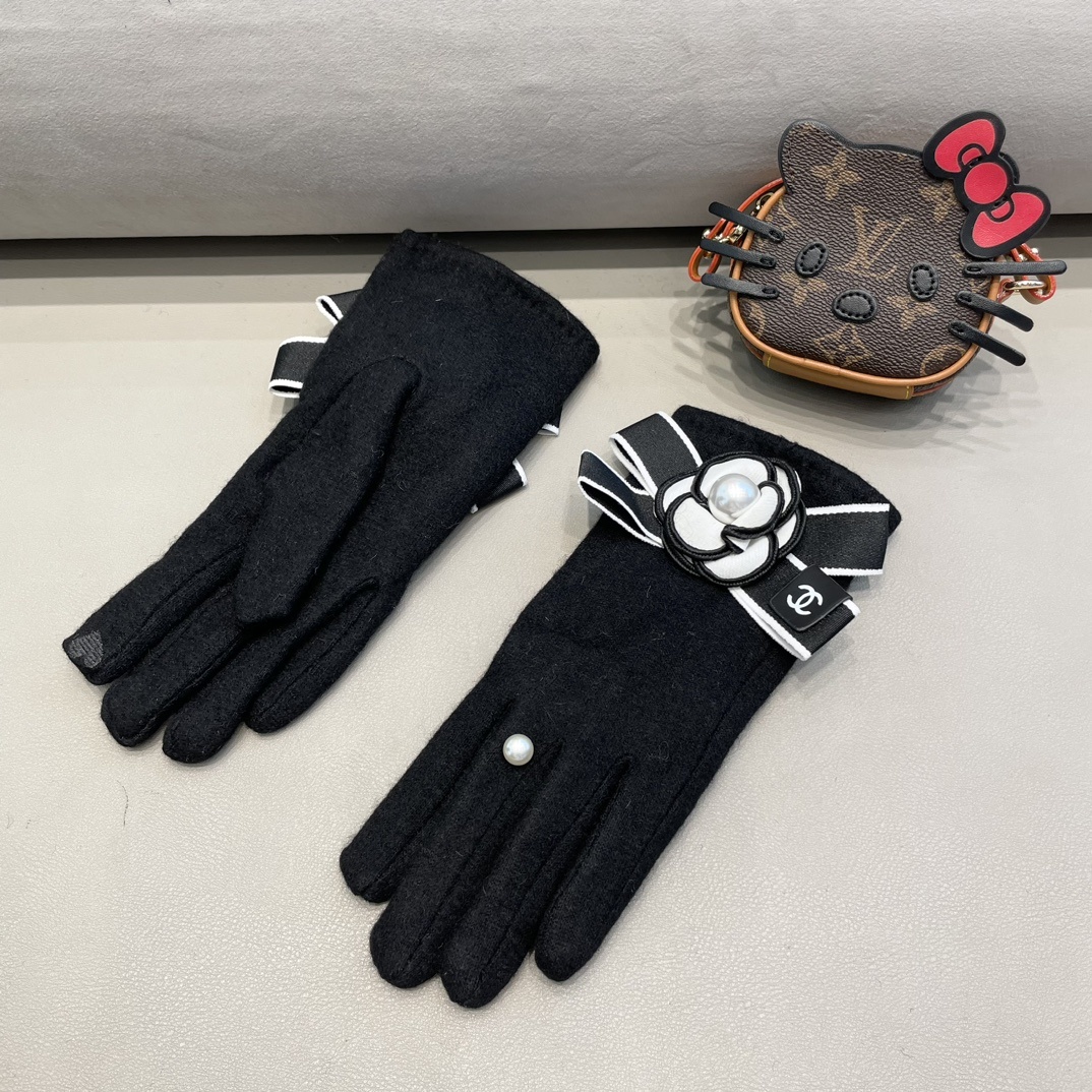 Cheap New Arrivals Chanel Gloves in 218620, $45 USD- [IB218620] - Replica Gloves