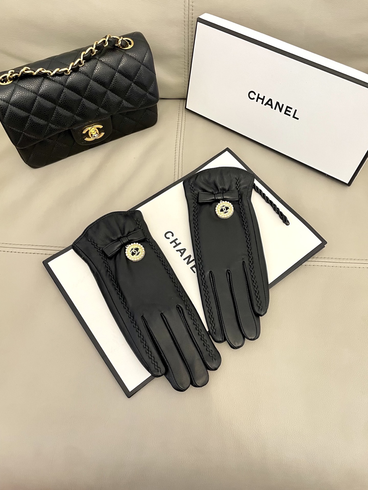Cheap New Arrivals Chanel Gloves in 218622, $45 USD- [IB218622] - Replica Gloves