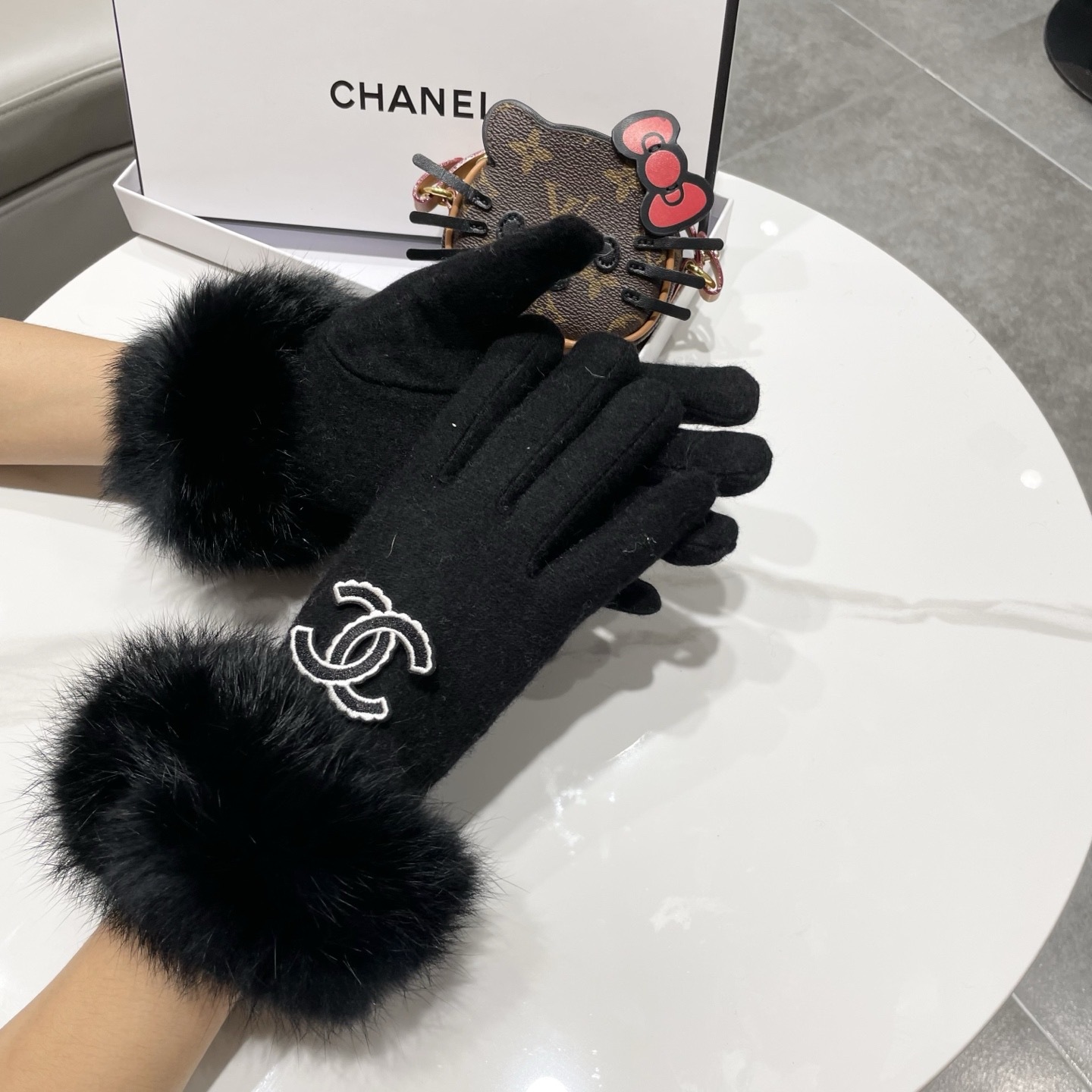 Cheap New Arrivals Chanel Gloves in 218624, $45 USD- [IB218624] - Replica Gloves