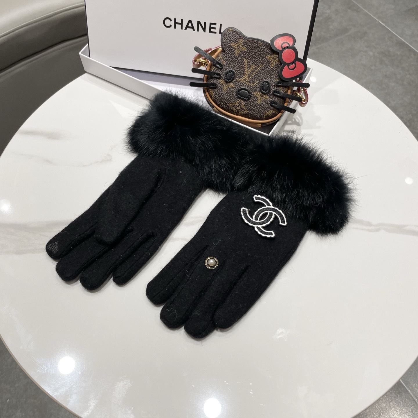 Cheap New Arrivals Chanel Gloves in 218624, $45 USD- [IB218624] - Replica Gloves