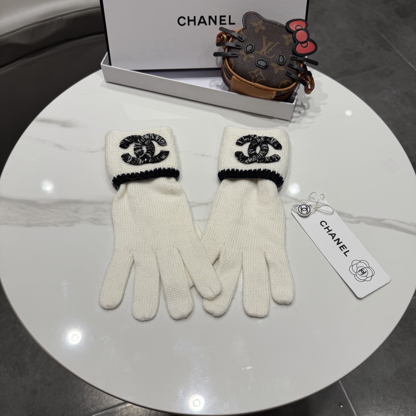 Cheap New Arrivals Chanel Gloves in 218628, $45 USD- [IB218628] - Replica Gloves