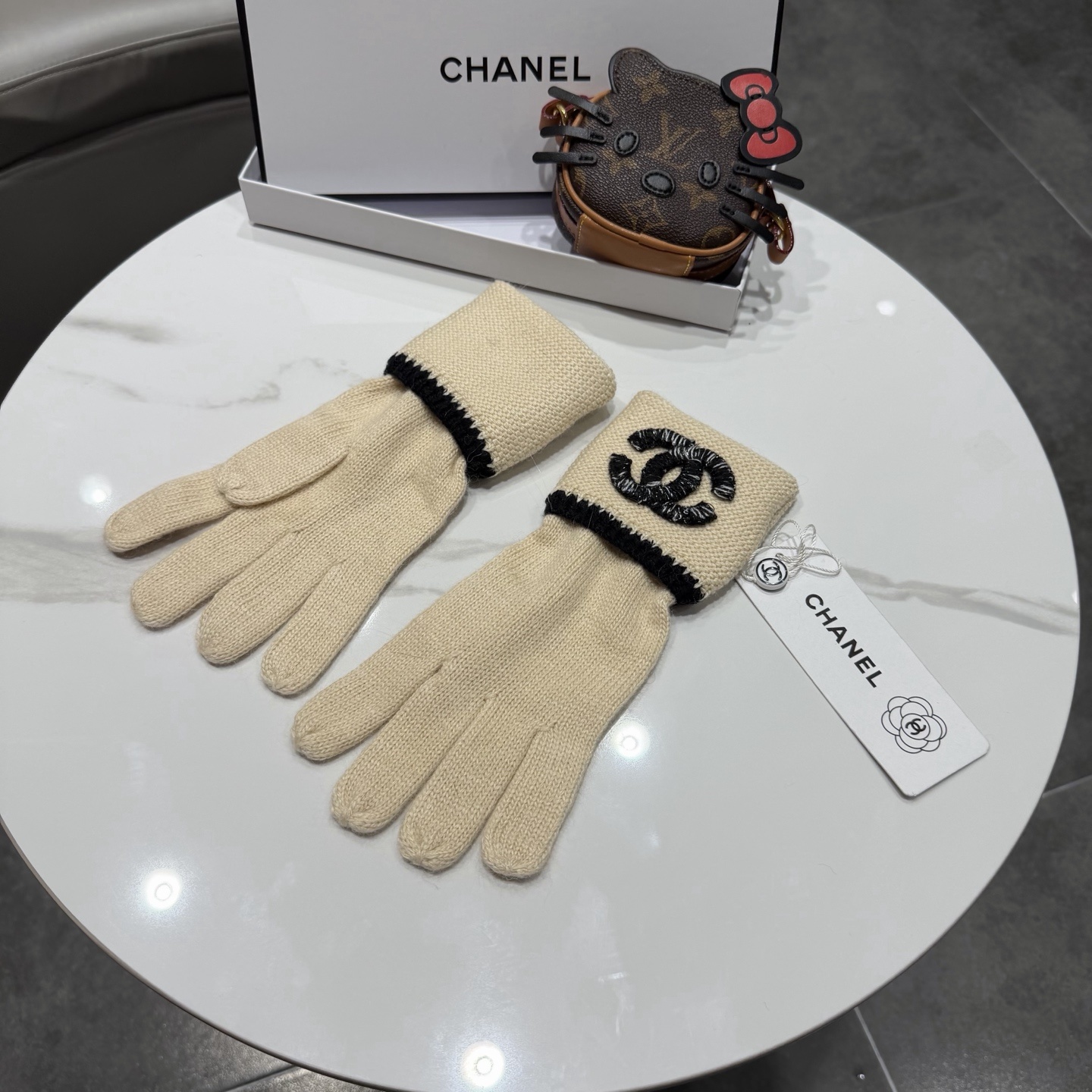 Cheap New Arrivals Chanel Gloves in 218630, $45 USD- [IB218630] - Replica Gloves