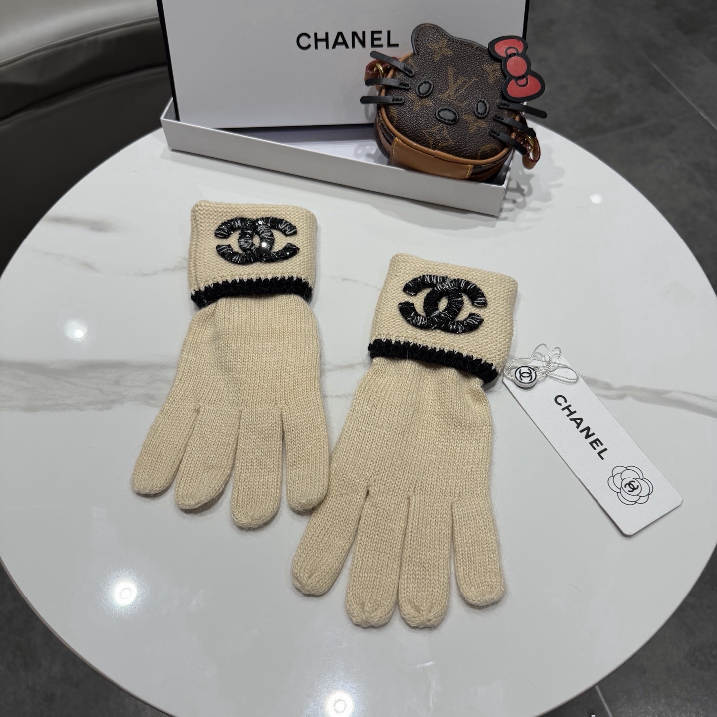 Cheap New Arrivals Chanel Gloves in 218630, $45 USD- [IB218630] - Replica Gloves