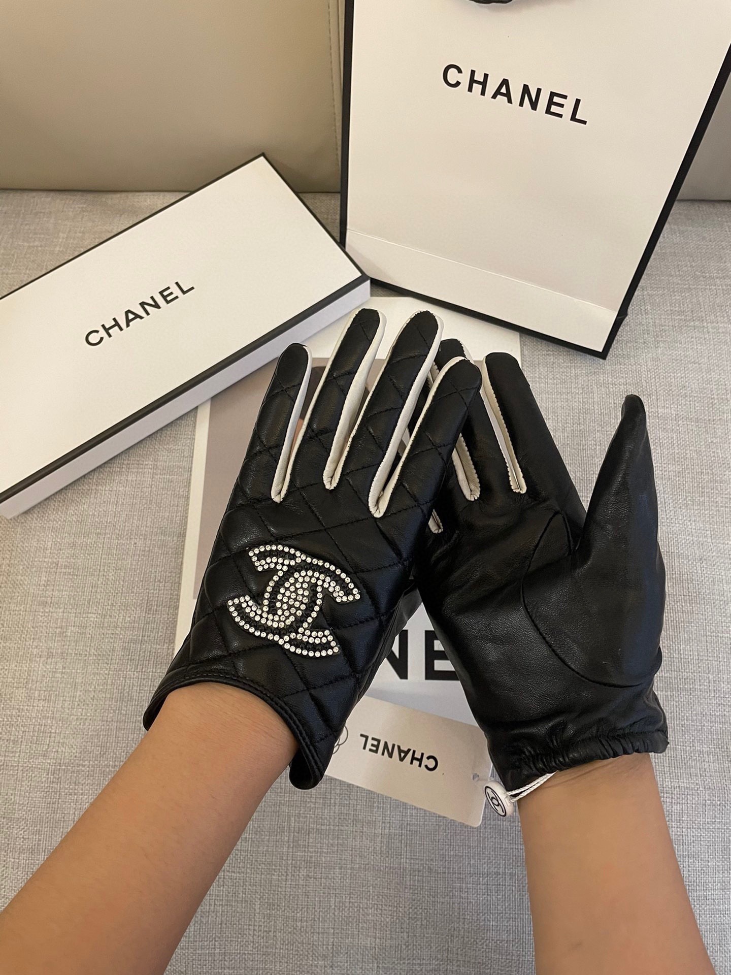 Cheap New Arrivals Chanel Gloves in 218632, $45 USD- [IB218632] - Replica Gloves