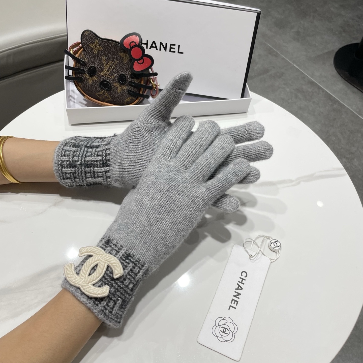 Cheap New Arrivals Chanel Gloves in 218635, $40 USD- [IB218635] - Replica Gloves