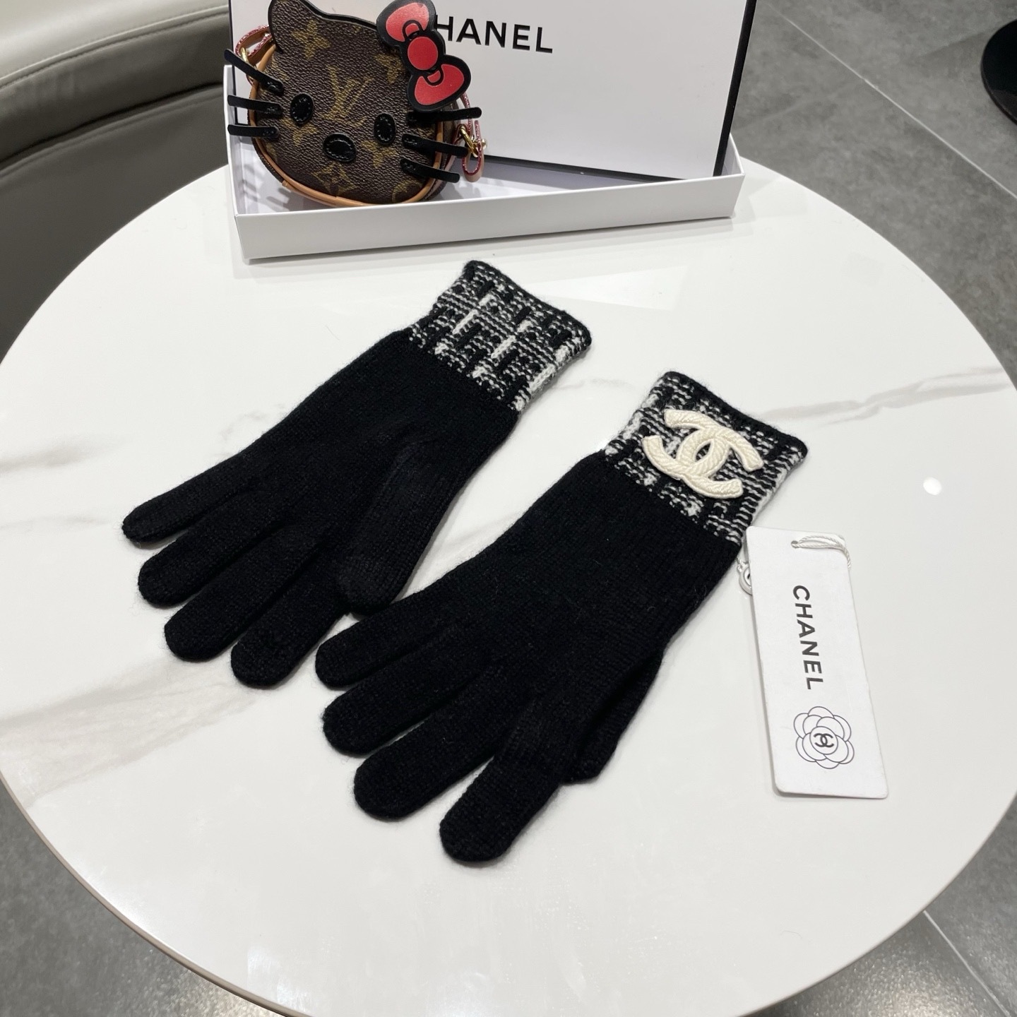 Cheap New Arrivals Chanel Gloves in 218636, $40 USD- [IB218636] - Replica Gloves