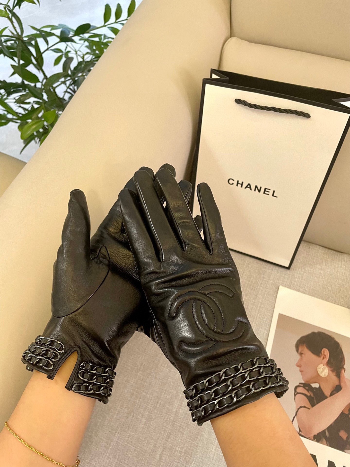 Cheap New Arrivals Chanel Gloves in 218645, $45 USD- [IB218645] - Replica Gloves