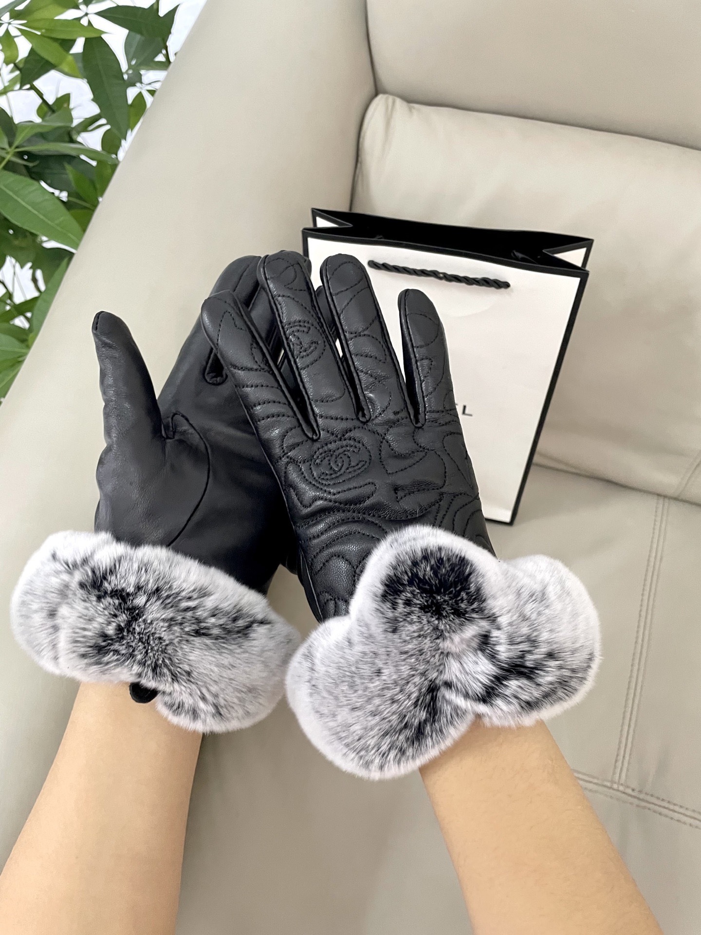 Cheap New Arrivals Chanel Gloves in 218647, $45 USD- [IB218647] - Replica Gloves