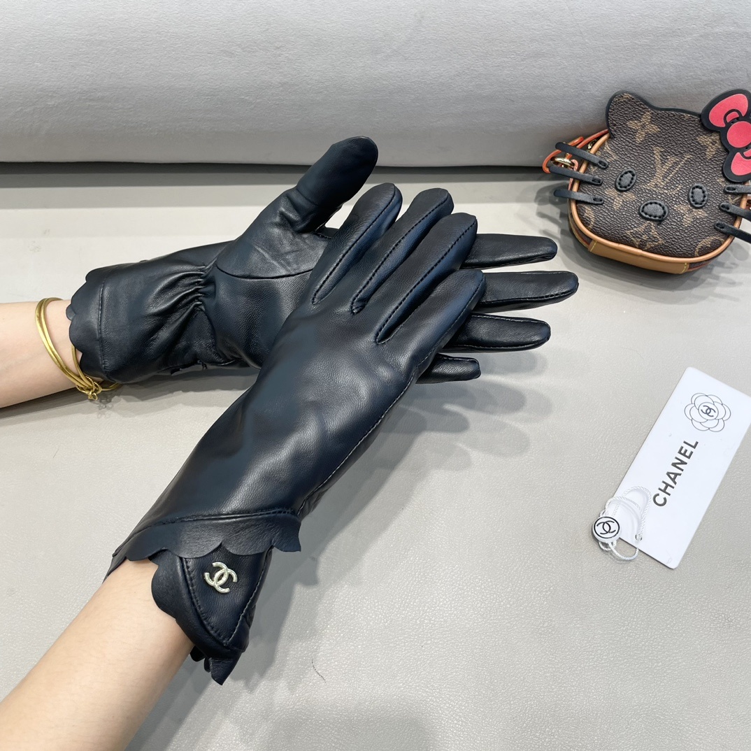 Cheap New Arrivals Chanel Gloves in 218658, $45 USD- [IB218658] - Replica Gloves