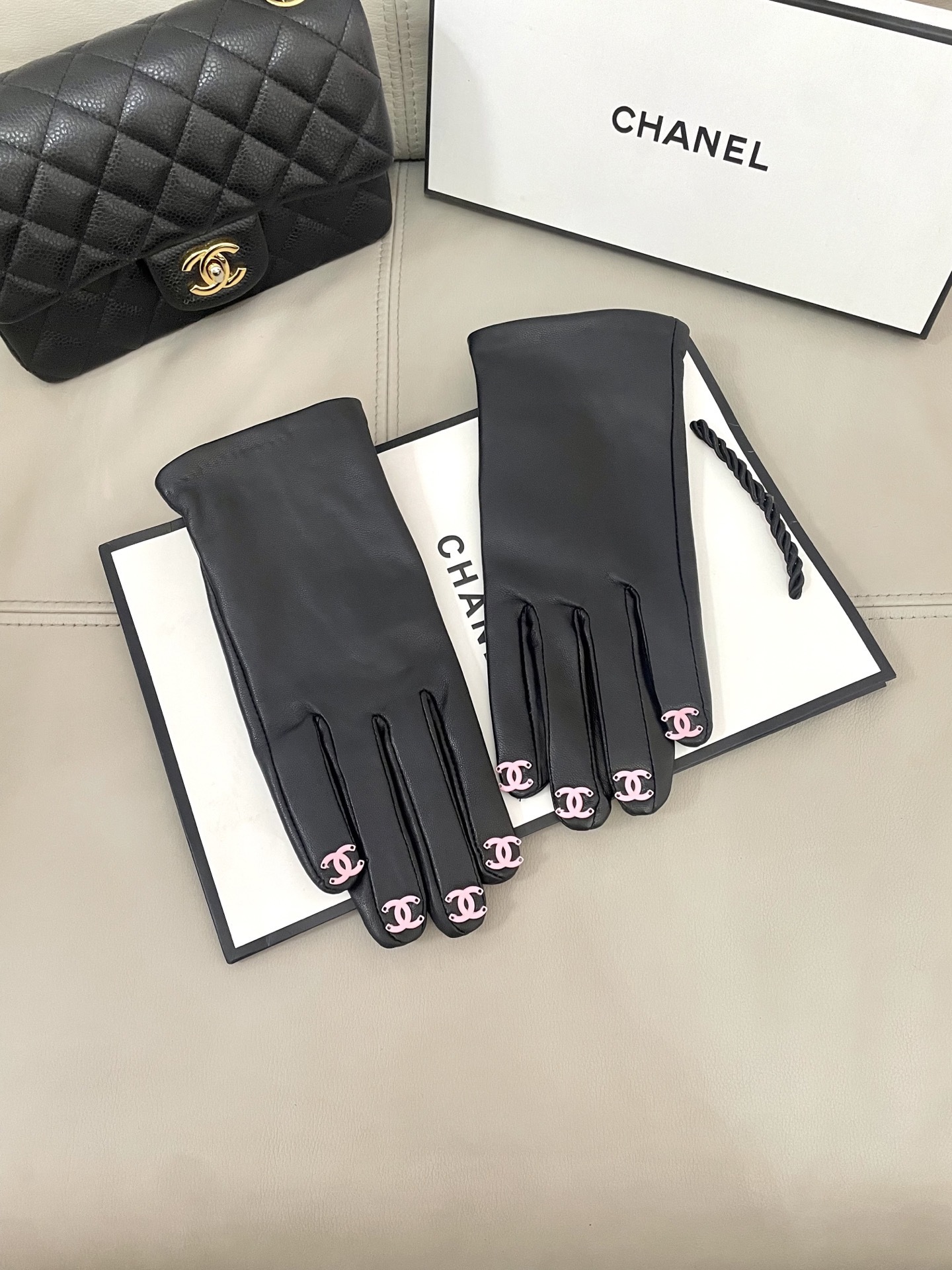 Cheap New Arrivals Chanel Gloves in 218666, $45 USD- [IB218666] - Replica Gloves