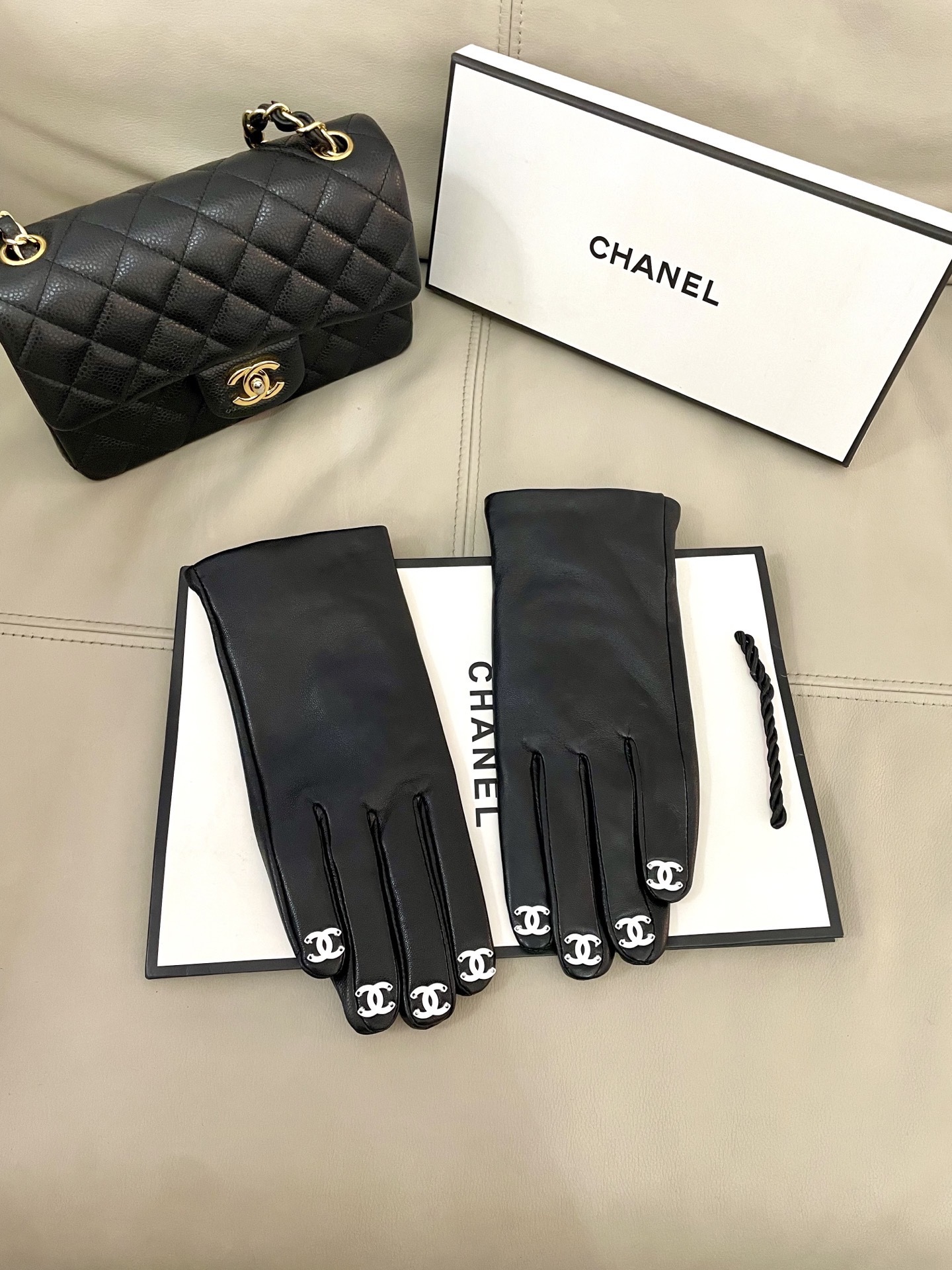Cheap New Arrivals Chanel Gloves in 218667, $45 USD- [IB218667] - Replica Gloves