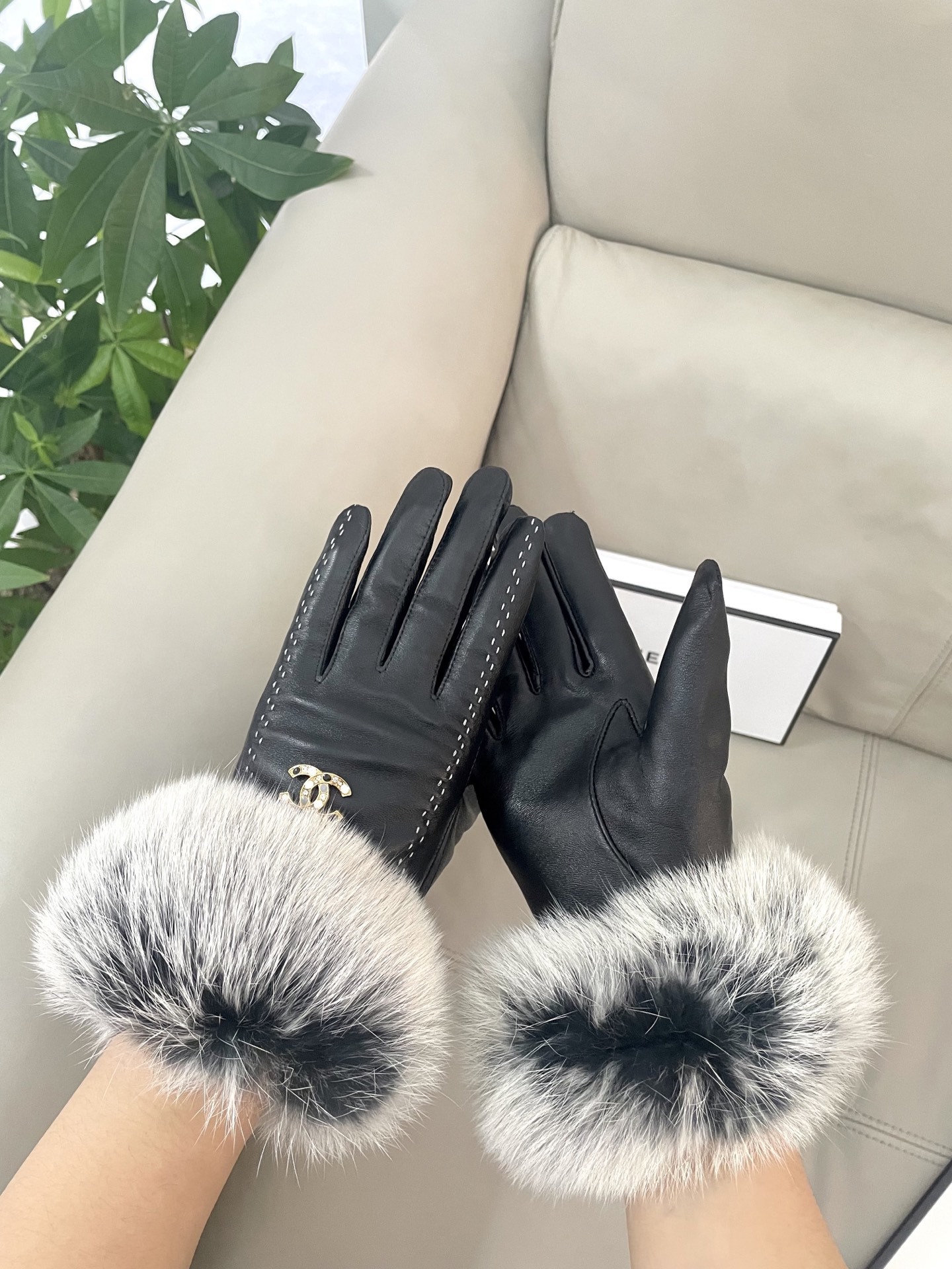 Cheap New Arrivals Chanel Gloves in 218674, $45 USD- [IB218674] - Replica Gloves