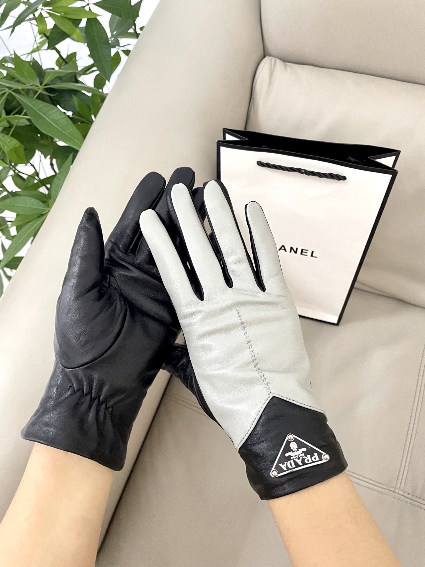 Cheap New Arrivals Prada Gloves in 218778, $45 USD- [IB218778] - Replica Gloves