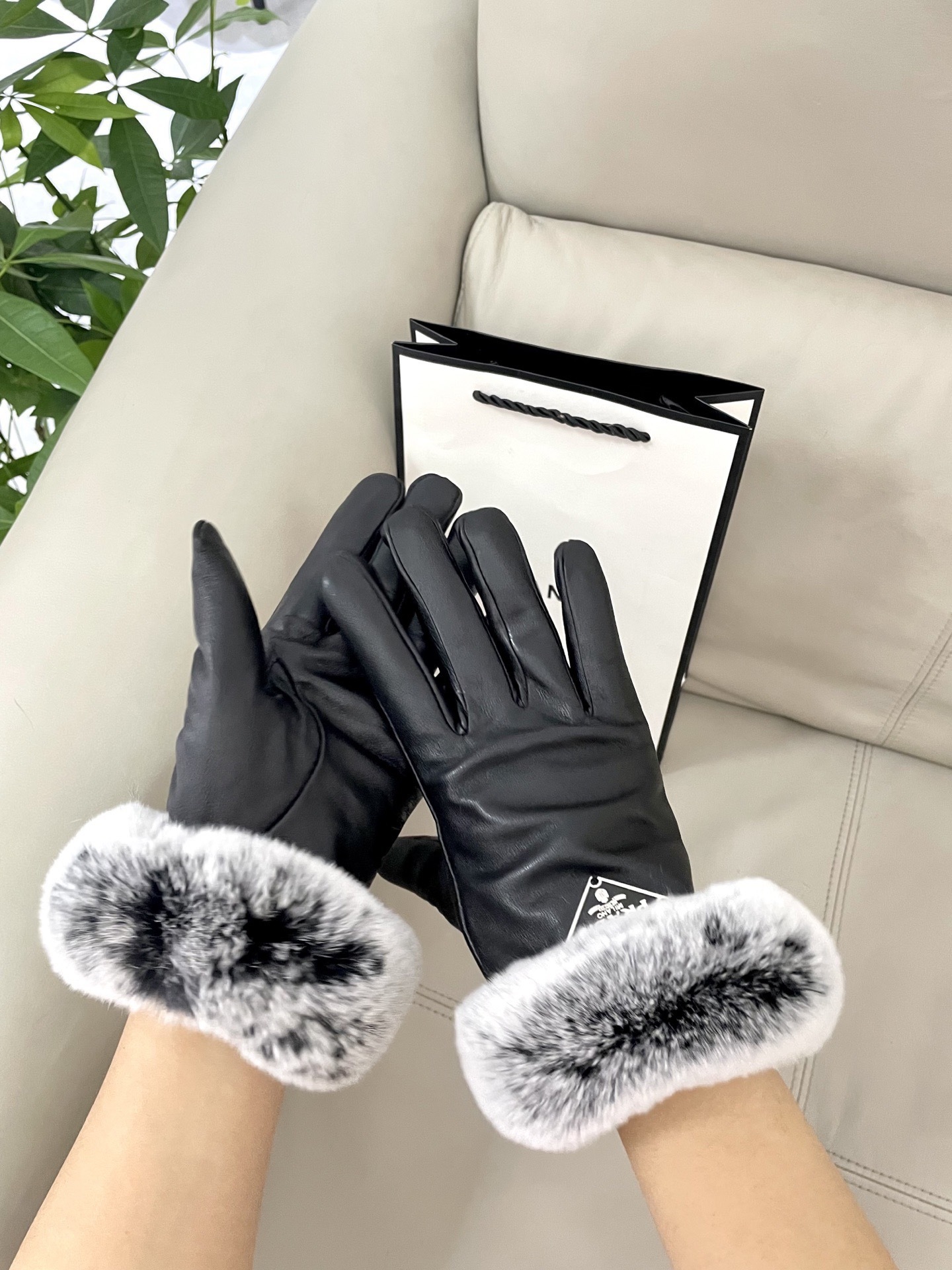 Cheap New Arrivals Prada Gloves in 218781, $45 USD- [IB218781] - Replica Gloves