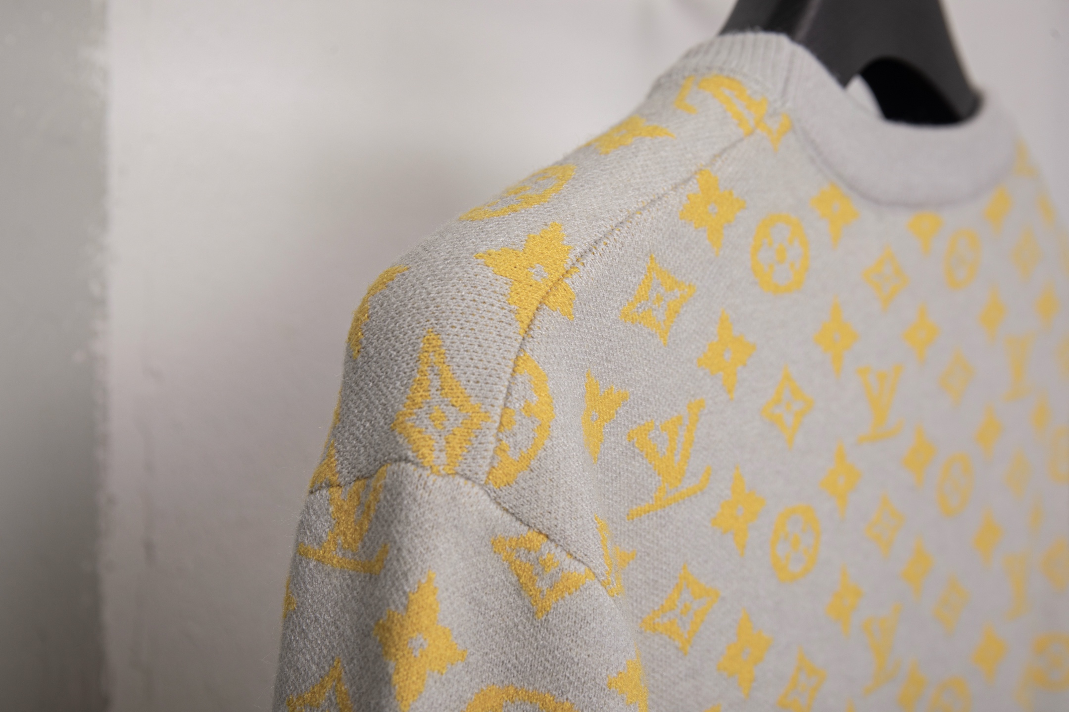 Cheap Louis Vuitton  Sweaters for Men in 218799, $40 USD- [IB218799] - Replica Louis Vuitton  Sweaters for Men