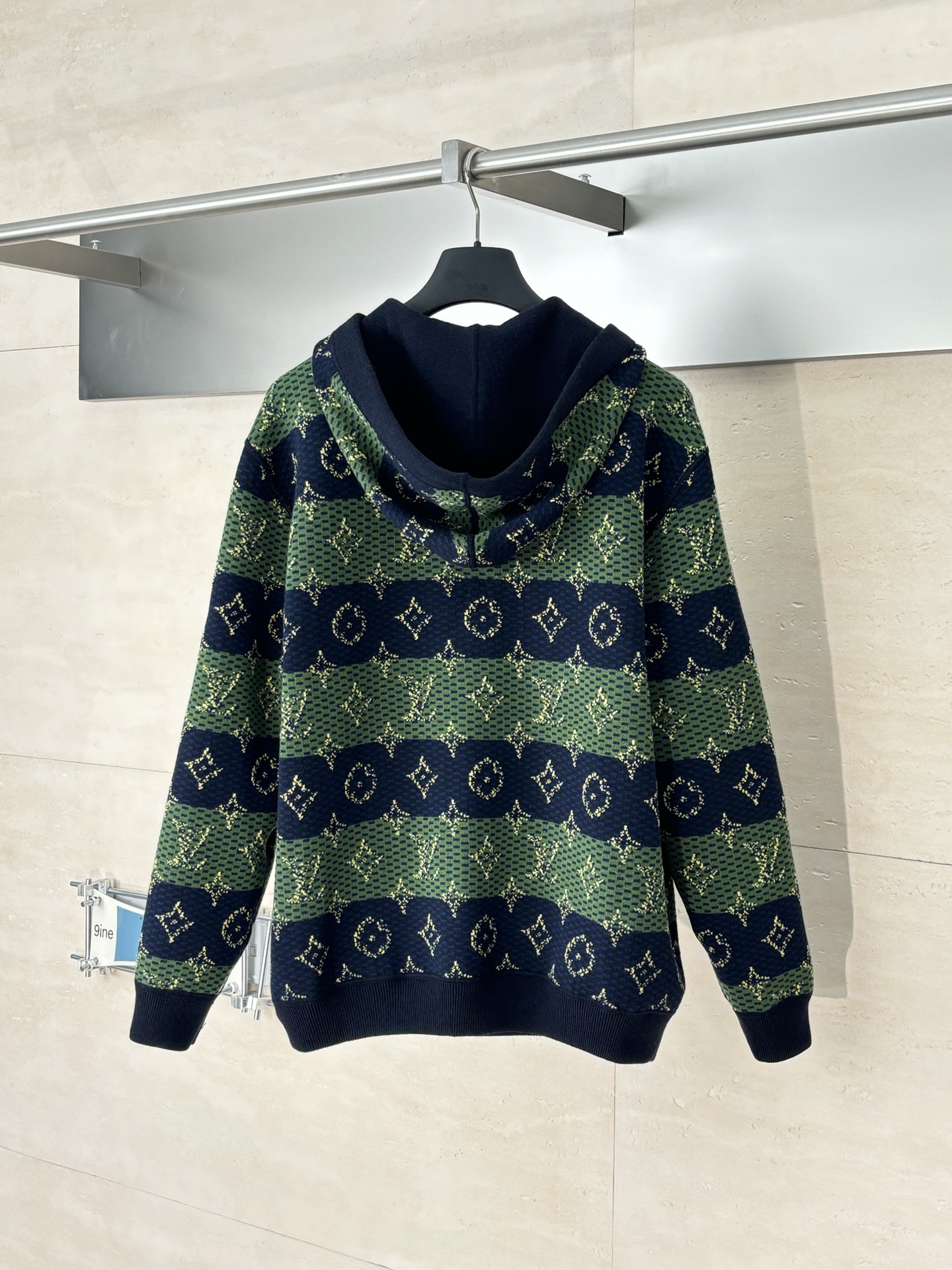 Cheap Louis Vuitton Thick Jackets For Men in 218813, $210 USD- [IB218813] - Replica Louis Vuitton Thick Jackets For Men