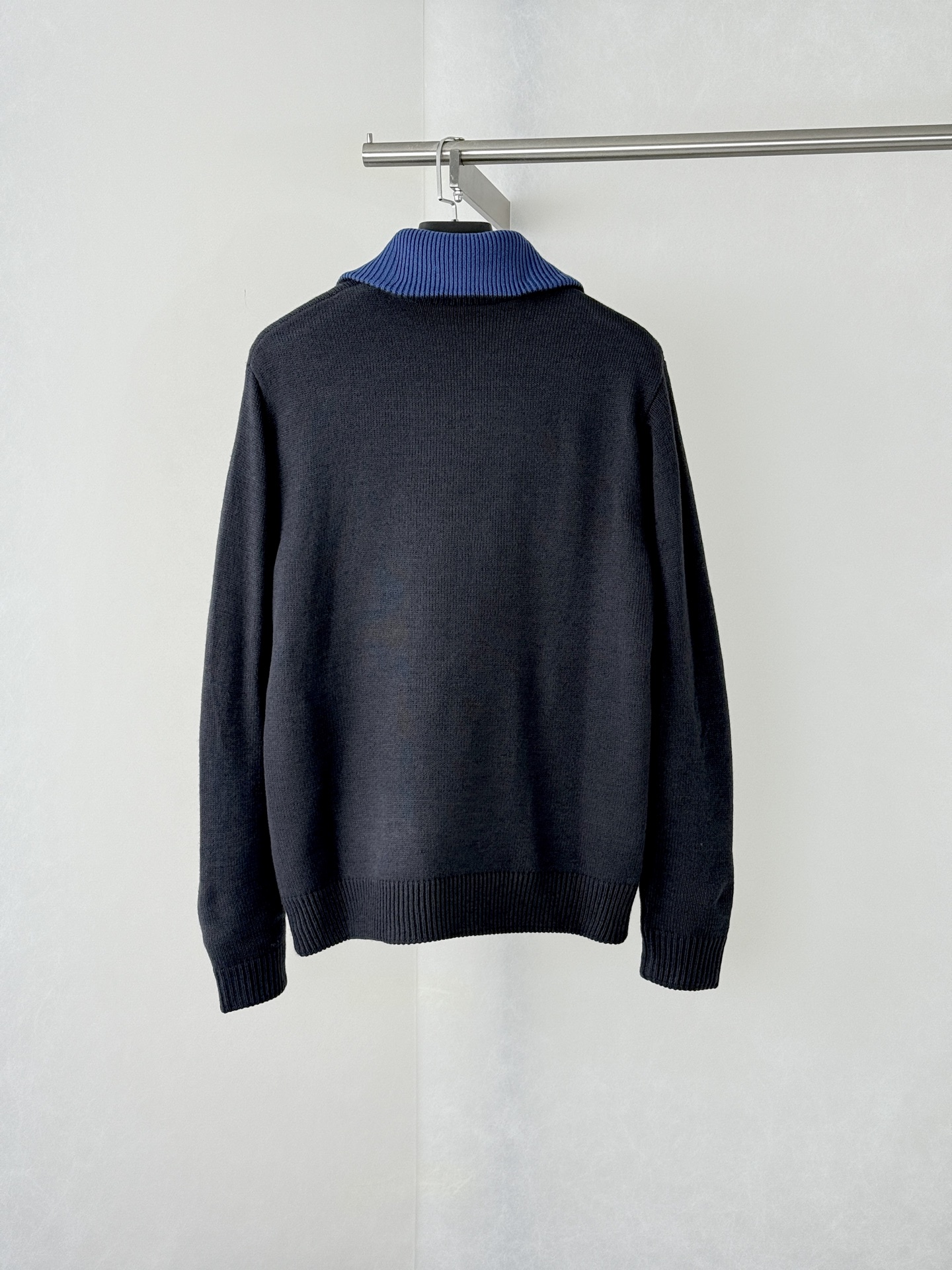 Cheap Louis Vuitton  Sweaters for Men in 218817, $205 USD- [IB218817] - Replica Louis Vuitton  Sweaters for Men