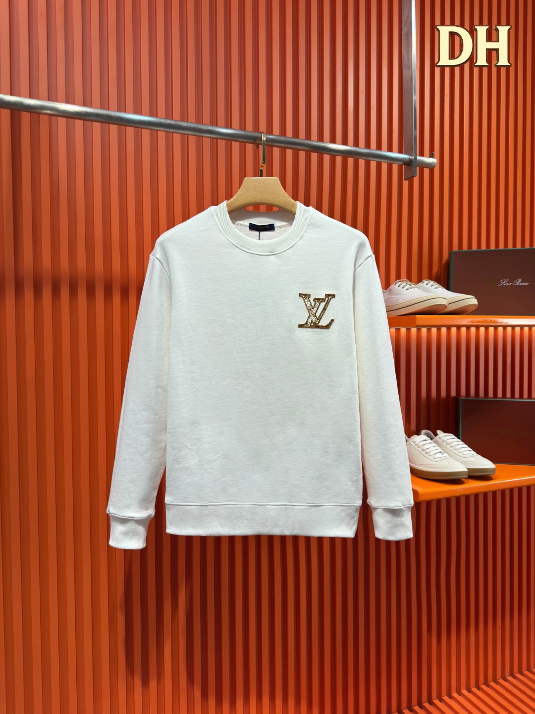 Cheap Louis Vuitton Hoodies for Men in 218840, $50 USD- [IB218840] - Replica Louis Vuitton Hoodies for Men