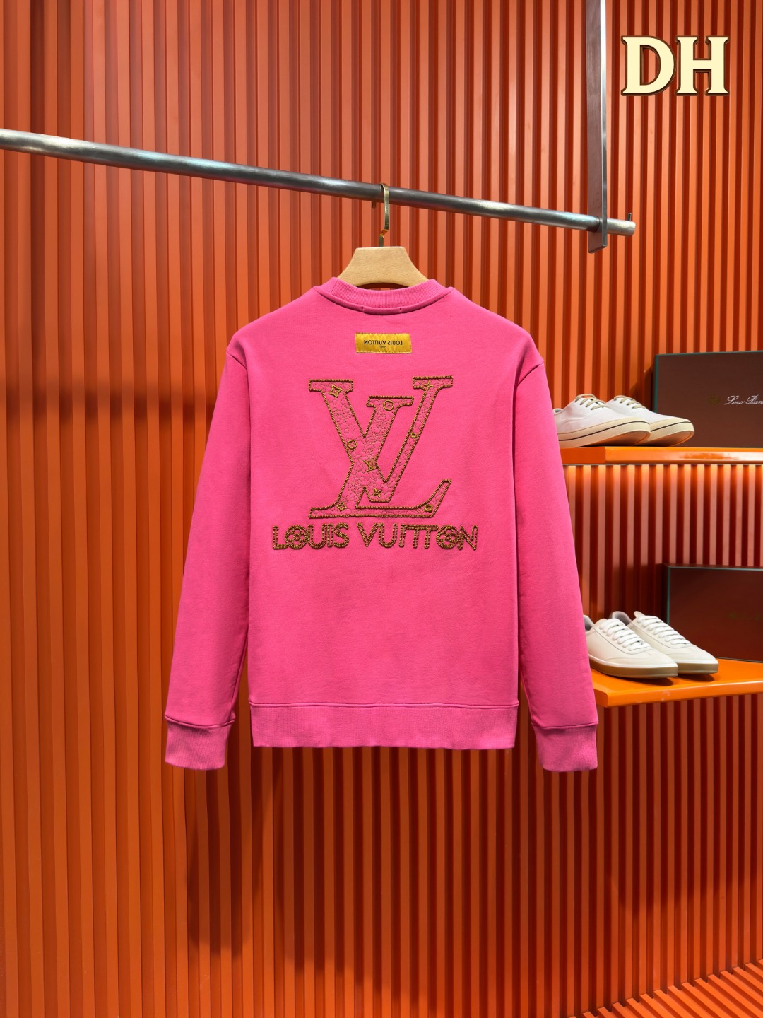 Cheap Louis Vuitton Hoodies for Men in 218841, $50 USD- [IB218841] - Replica Louis Vuitton Hoodies for Men