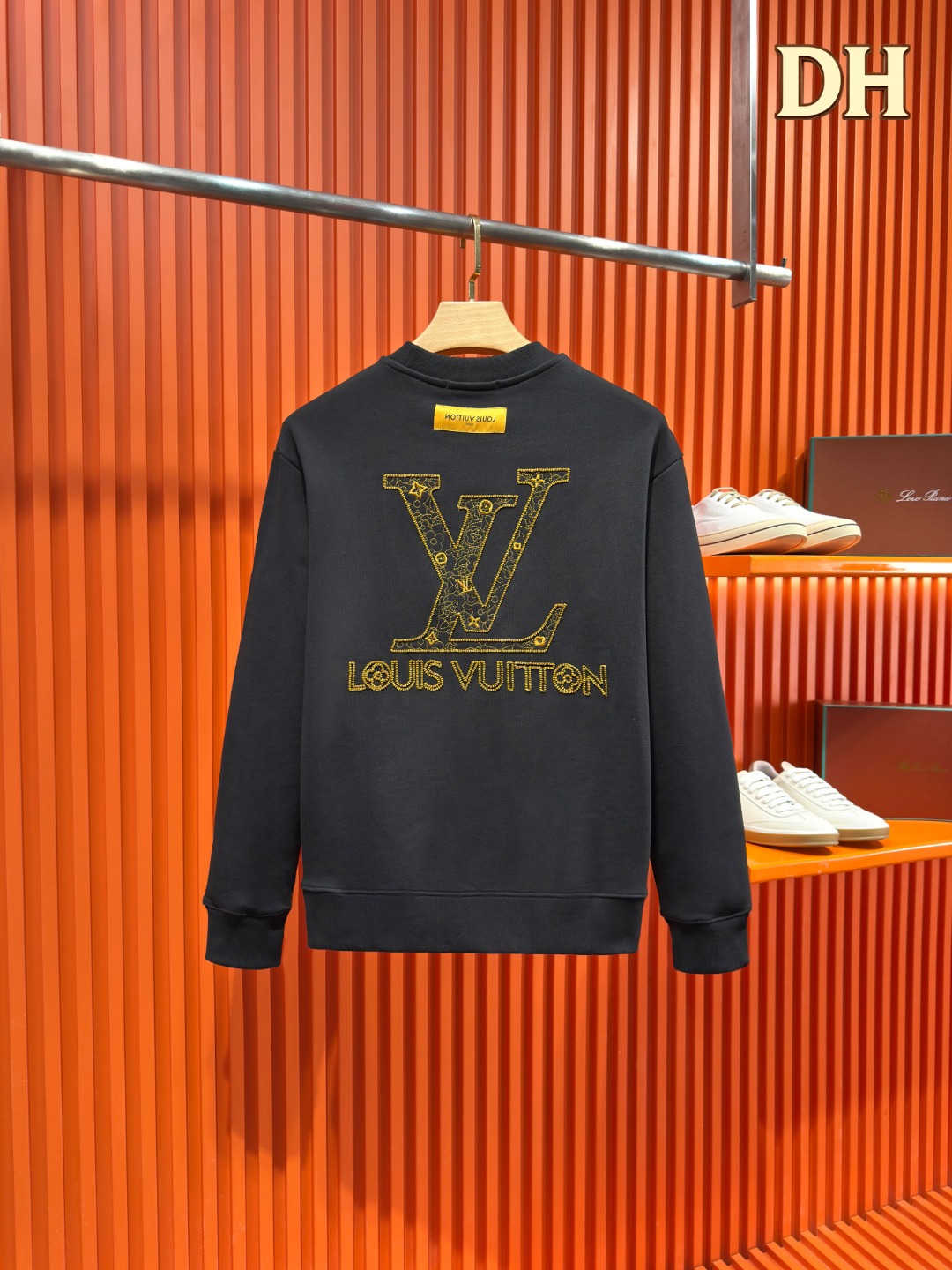 Cheap Louis Vuitton Hoodies for Men in 218842, $50 USD- [IB218842] - Replica Louis Vuitton Hoodies for Men
