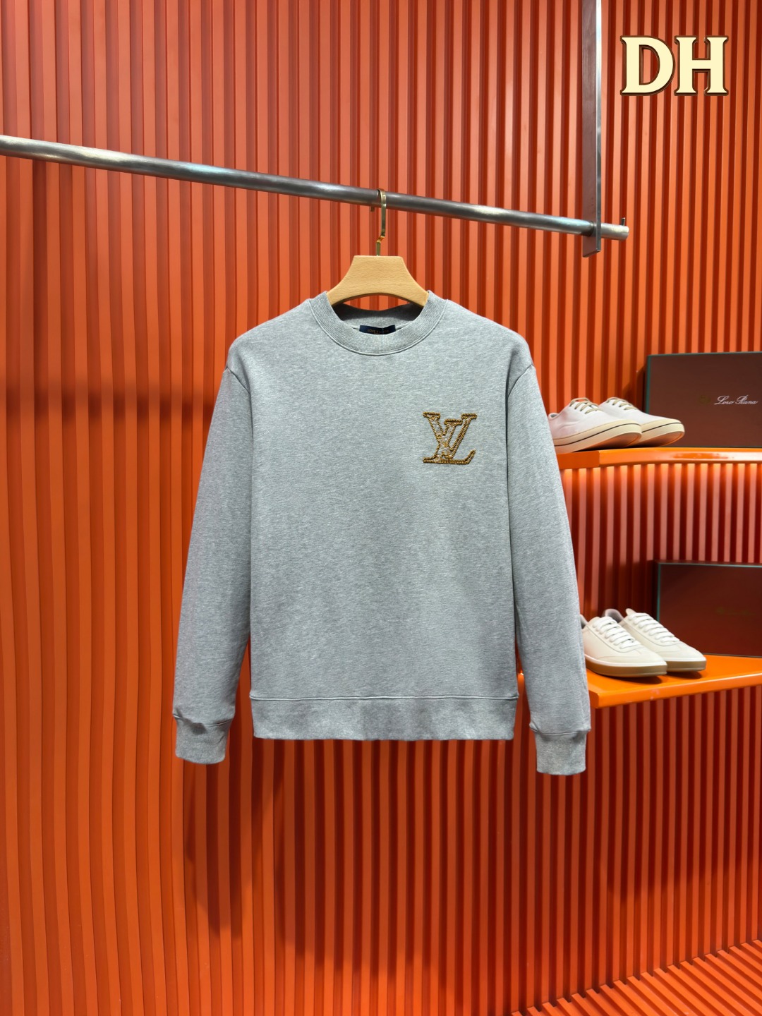 Cheap Louis Vuitton Hoodies for Men in 218843, $50 USD- [IB218843] - Replica Louis Vuitton Hoodies for Men