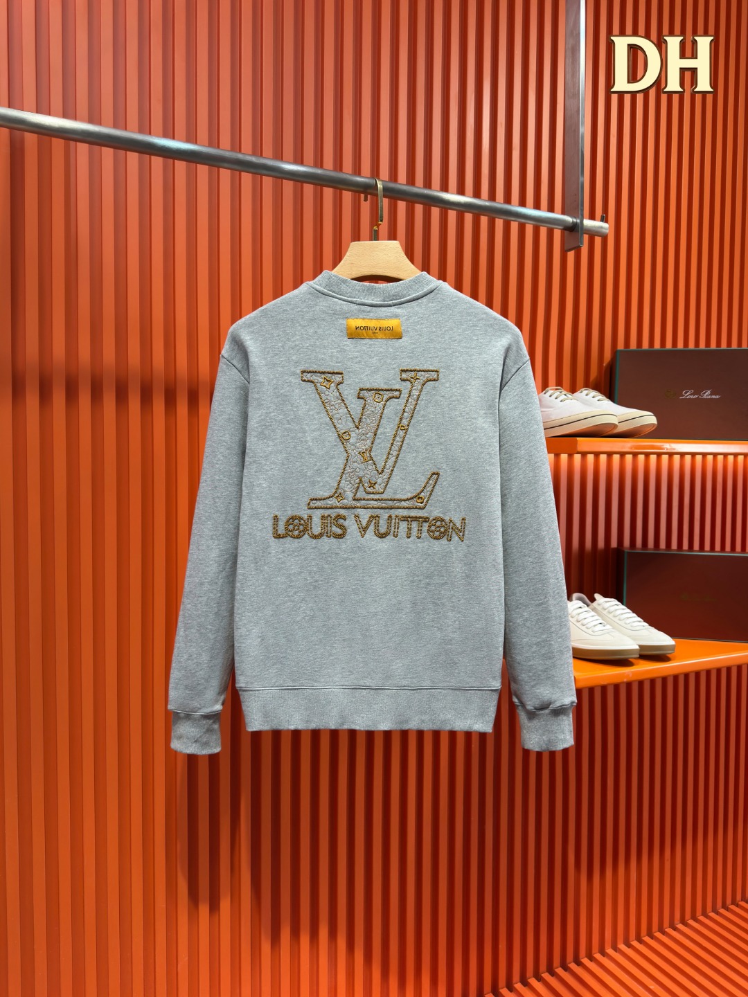 Cheap Louis Vuitton Hoodies for Men in 218843, $50 USD- [IB218843] - Replica Louis Vuitton Hoodies for Men
