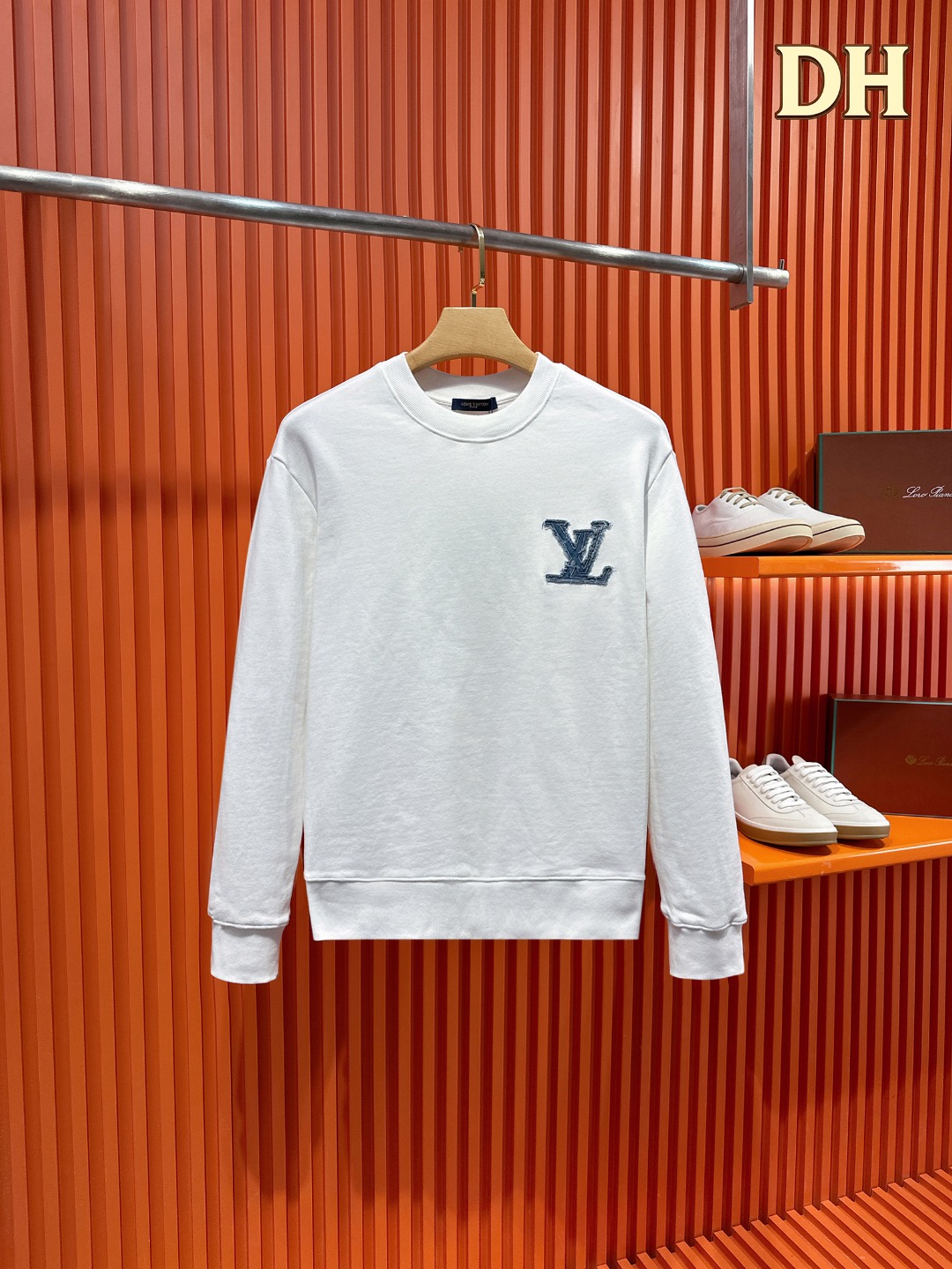 Cheap Louis Vuitton Hoodies for Men in 218845, $50 USD- [IB218845] - Replica Louis Vuitton Hoodies for Men