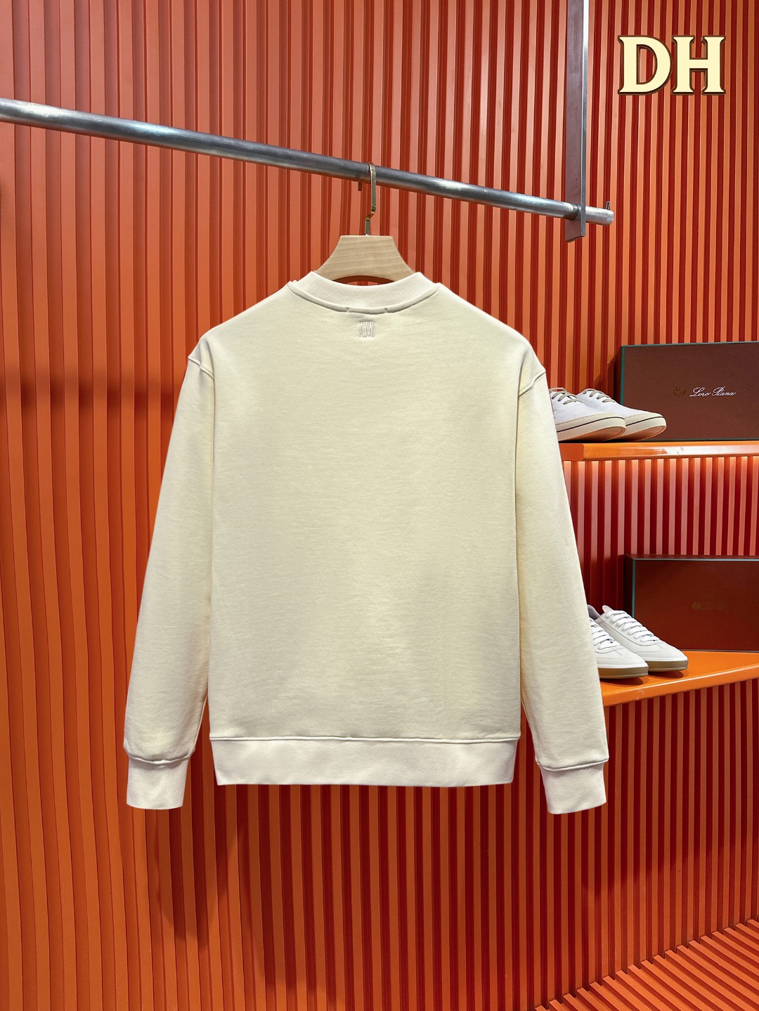 Cheap Louis Vuitton Hoodies for Men in 218847, $50 USD- [IB218847] - Replica Louis Vuitton Hoodies for Men