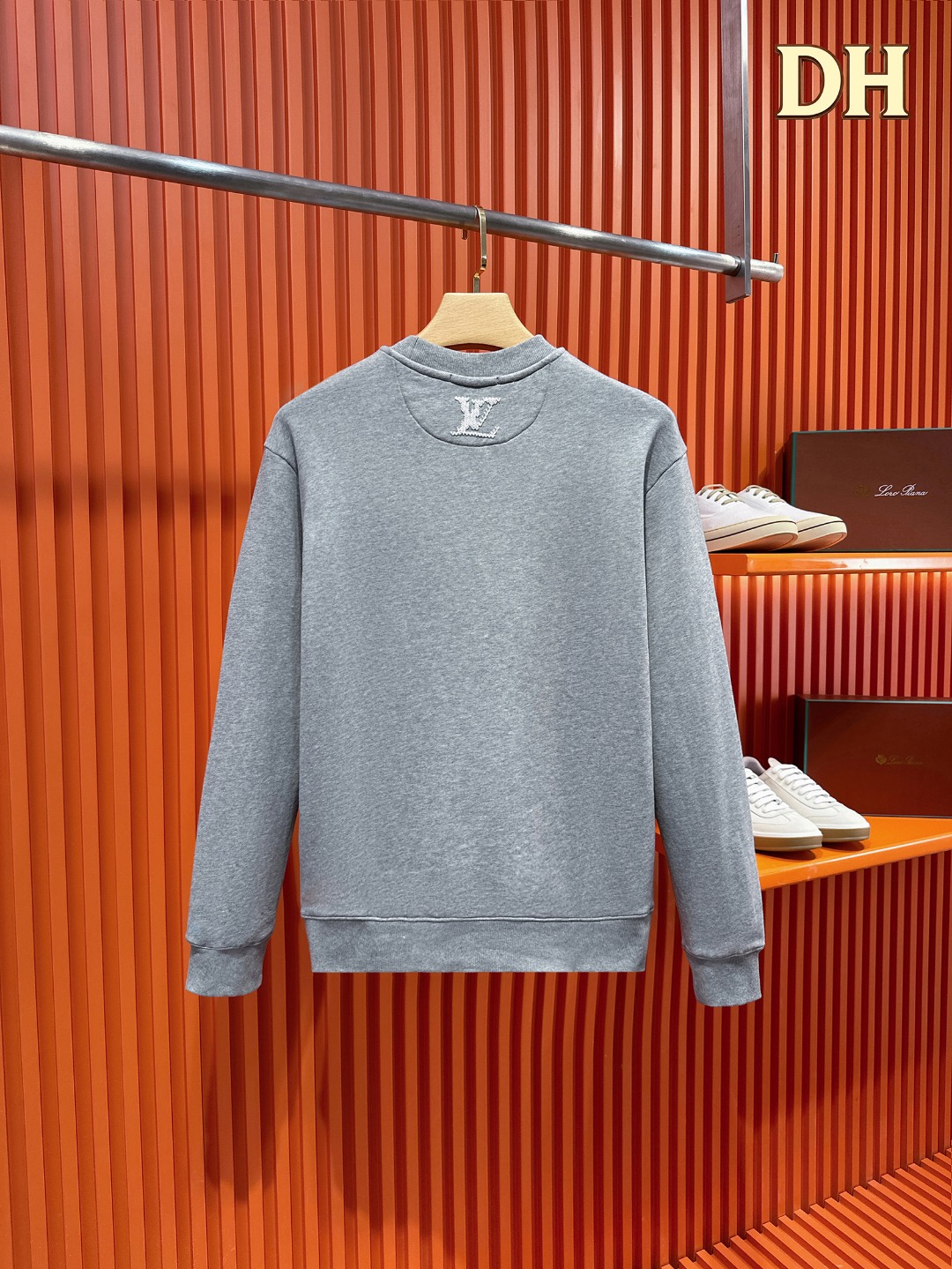 Cheap Louis Vuitton Hoodies for Men in 218848, $50 USD- [IB218848] - Replica Louis Vuitton Hoodies for Men