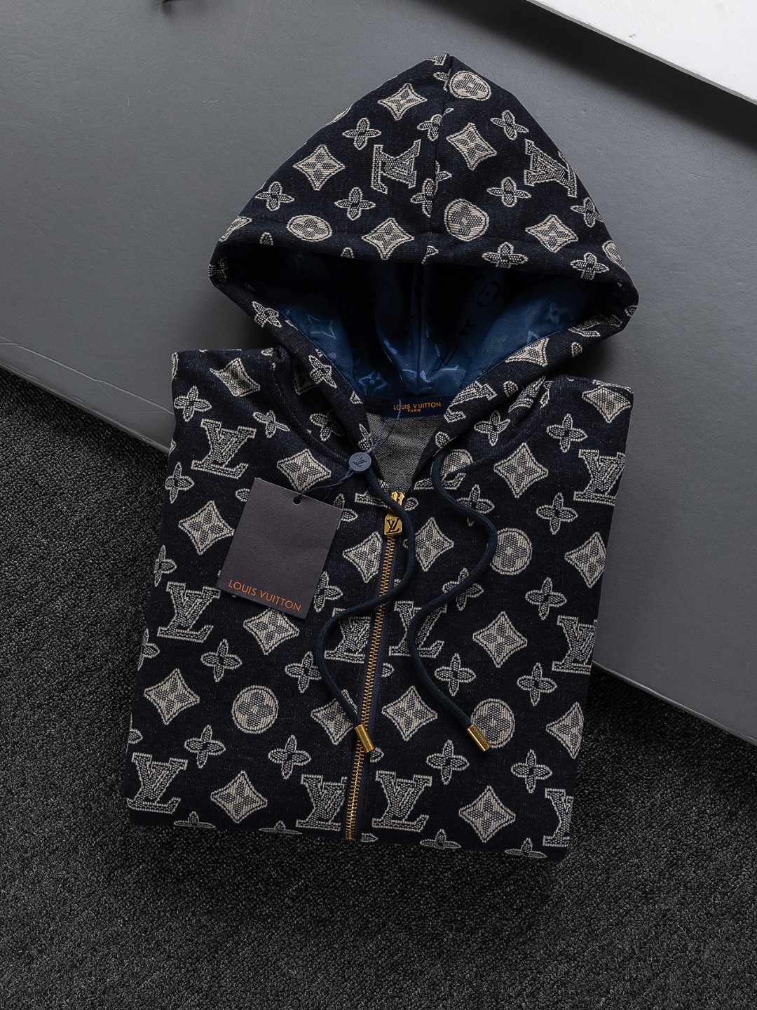 Cheap Louis Vuitton Hoodies for Men in 218853, $65 USD- [IB218853] - Replica Louis Vuitton Hoodies for Men