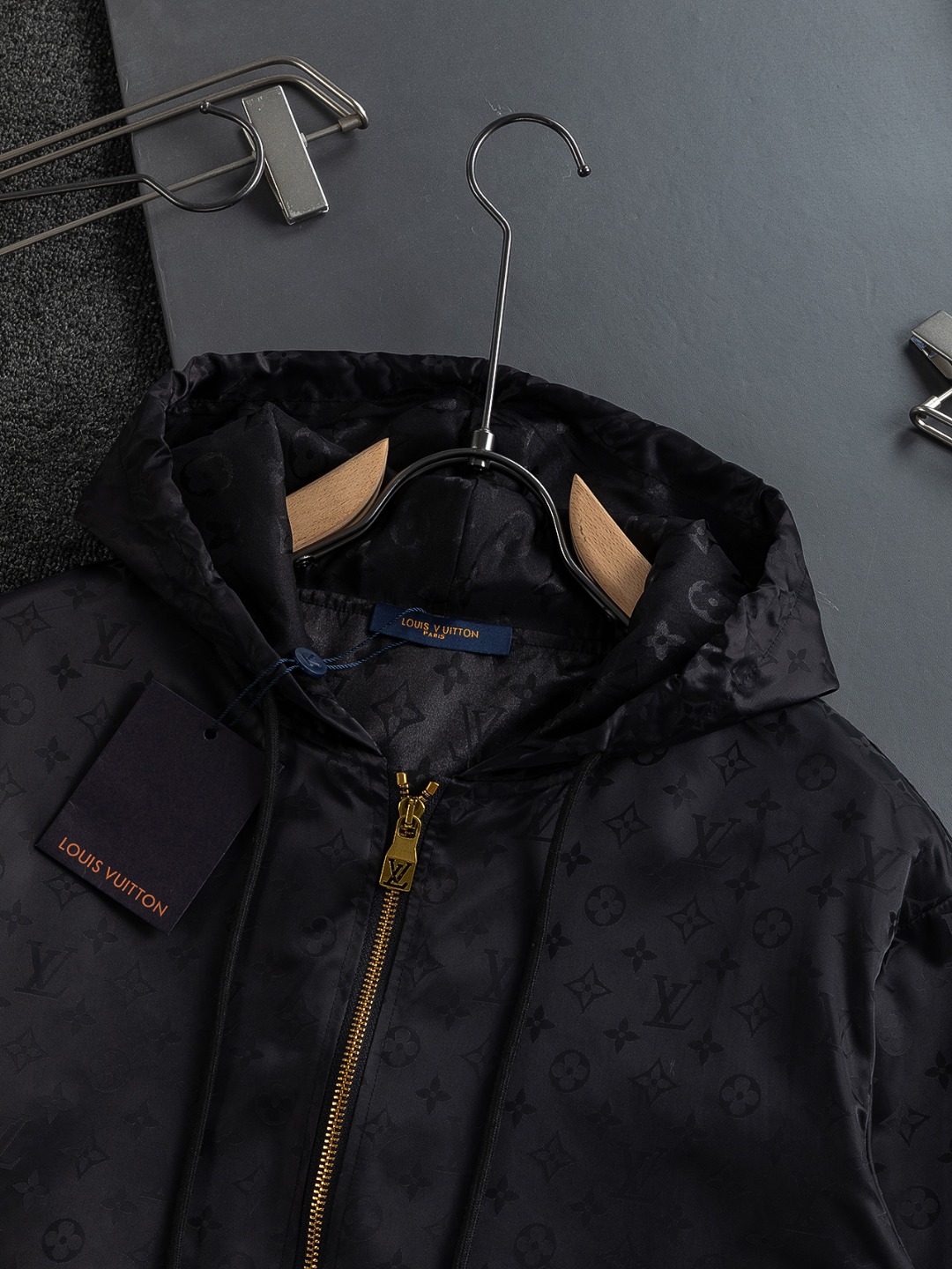 Cheap Louis Vuitton Thin Jackets For Men in 218856, $75 USD- [IB218856] - Replica Louis Vuitton Thin Jackets For Men