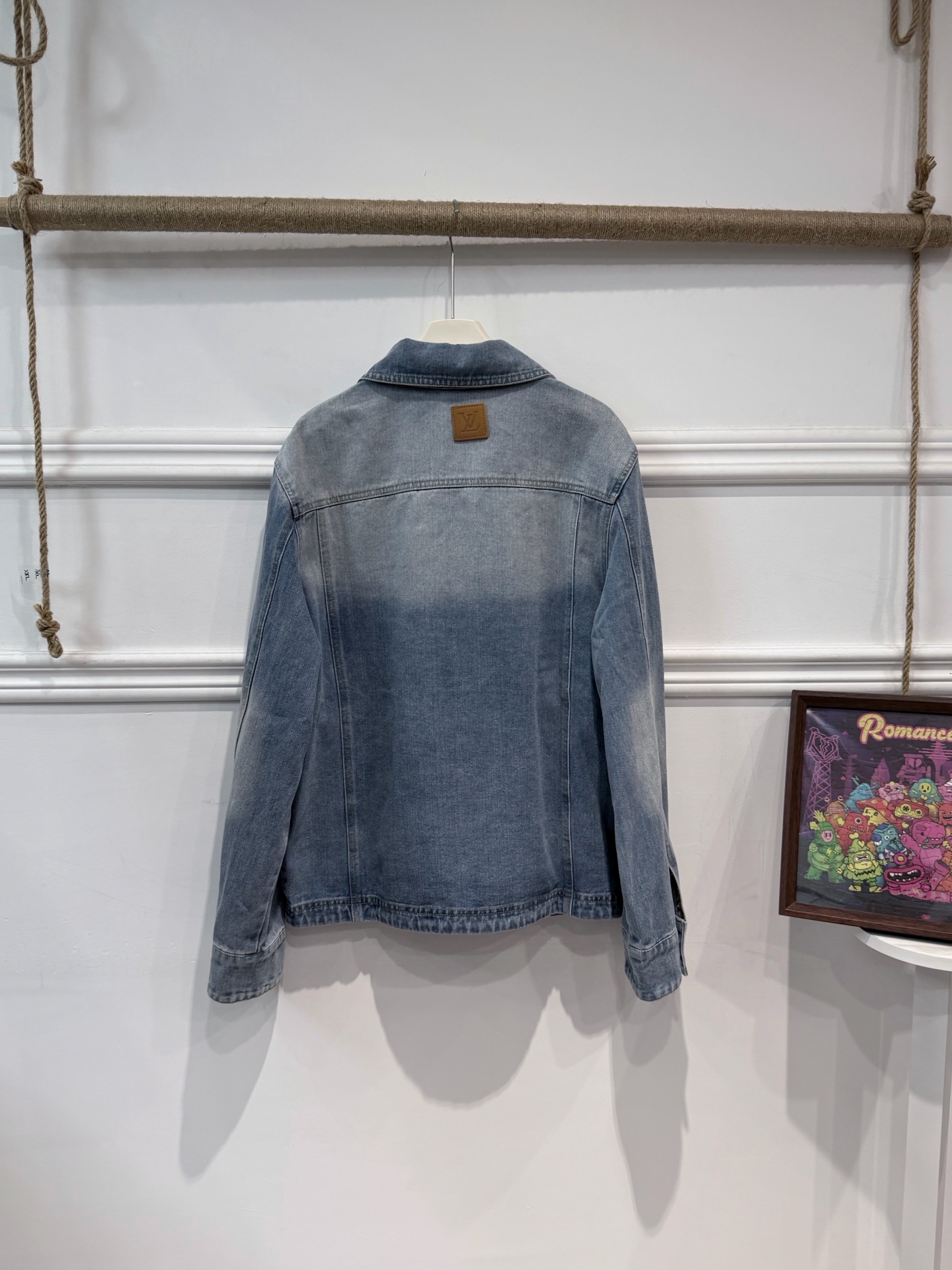 Cheap Louis Vuitton Thin Jackets For Men in 218868, $50 USD- [IB218868] - Replica Louis Vuitton Thin Jackets For Men