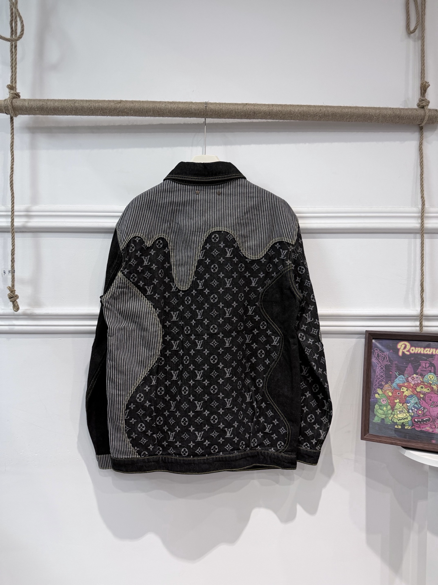 Cheap Louis Vuitton Thin Jackets For Men in 218870, $60 USD- [IB218870] - Replica Louis Vuitton Thin Jackets For Men