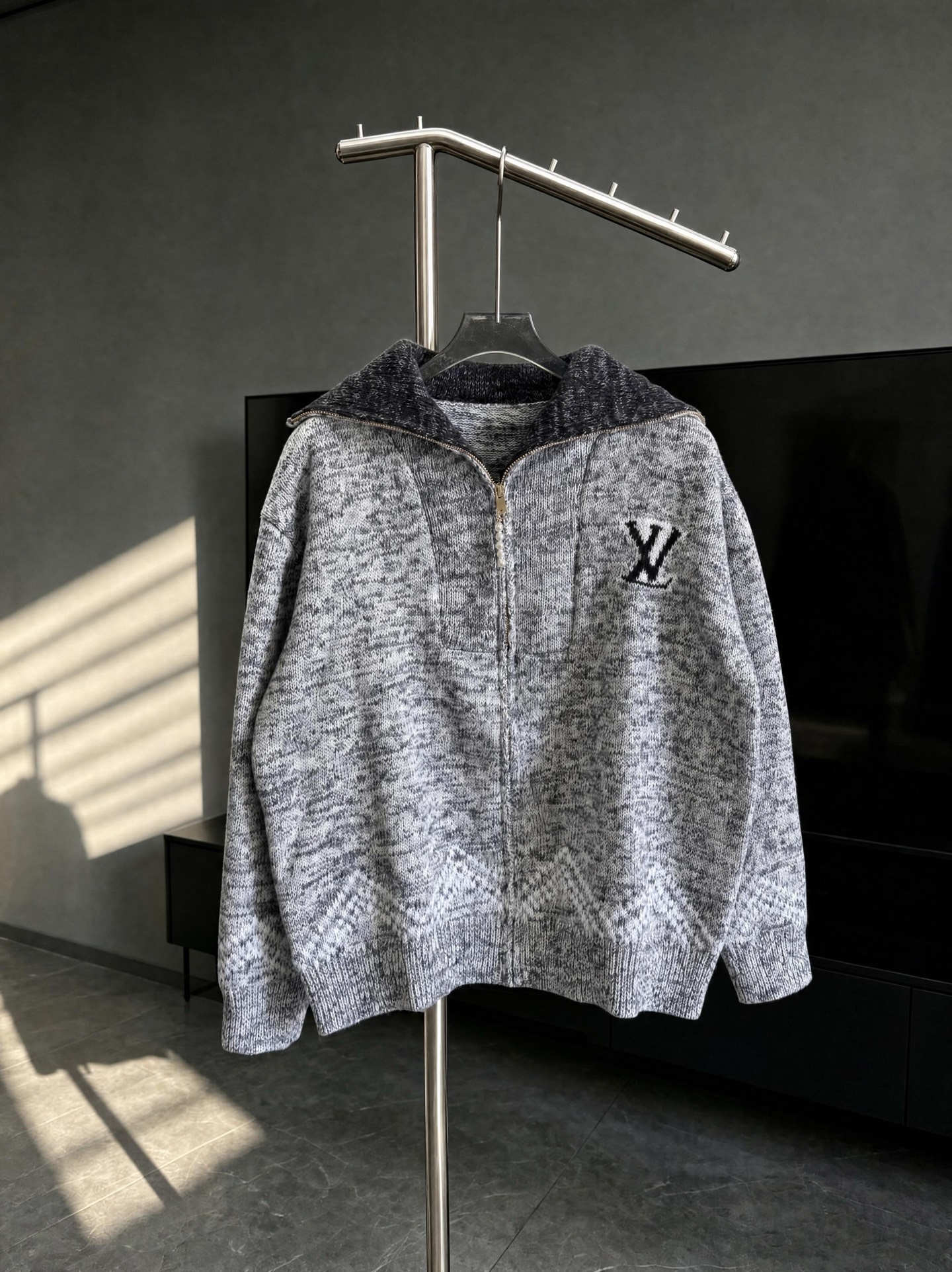 Cheap Louis Vuitton  Sweaters for Men in 218871, $60 USD- [IB218871] - Replica Louis Vuitton  Sweaters for Men