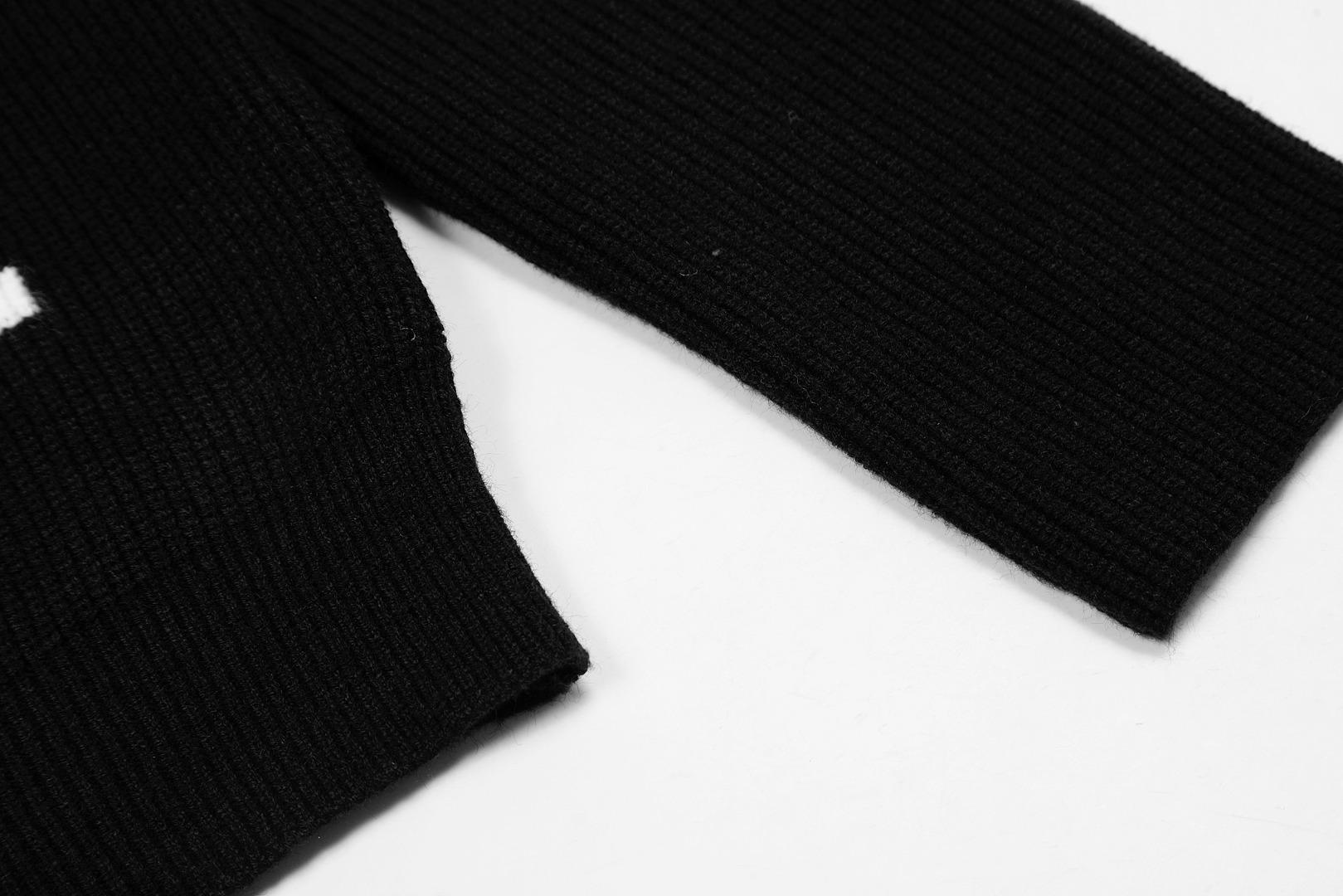Cheap Louis Vuitton  Sweaters for Men in 218880, $45 USD- [IB218880] - Replica Louis Vuitton  Sweaters for Men