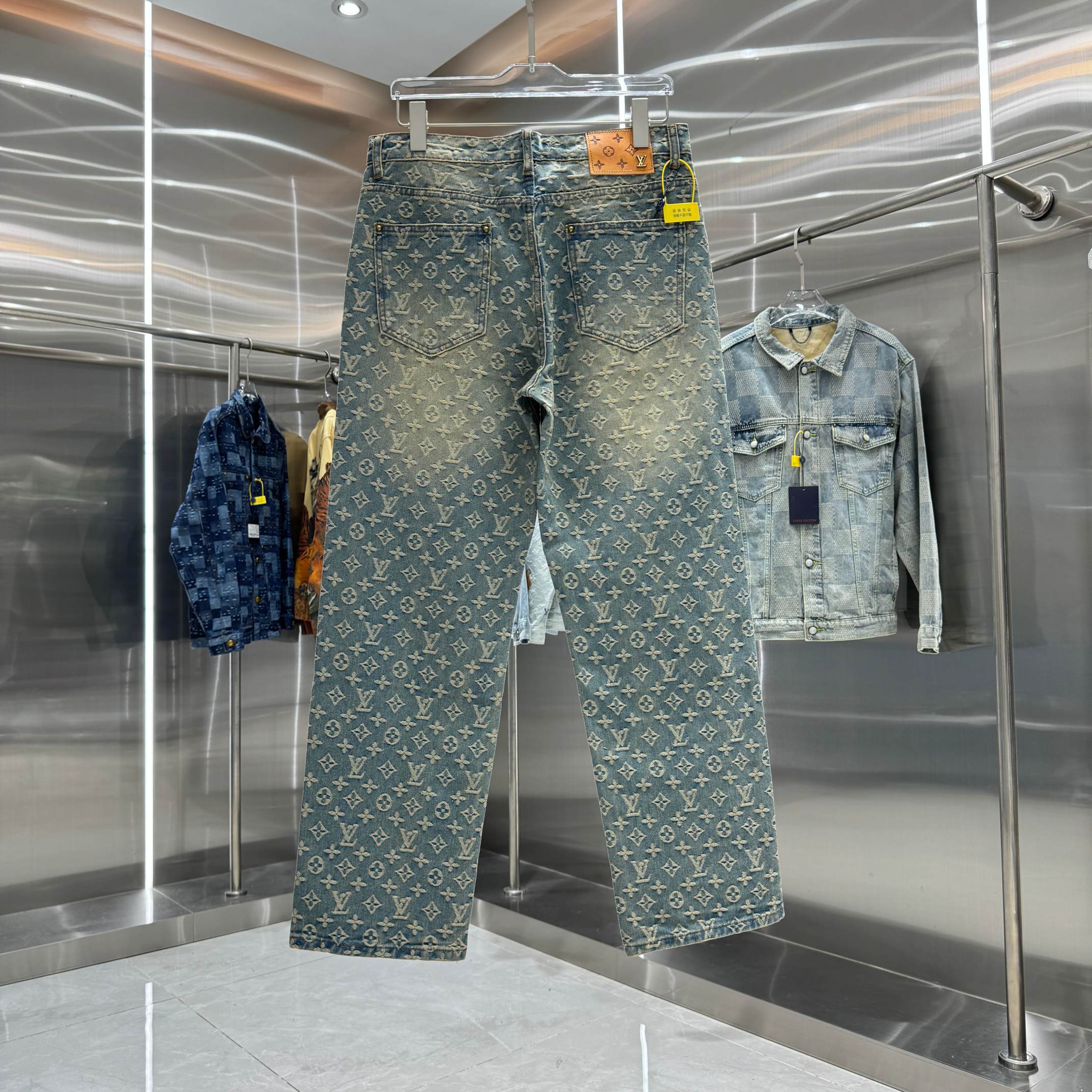 Cheap Louis Vuitton Jeans for Men in 218930, $55 USD- [IB218930] - Replica Louis Vuitton Jeans for Men