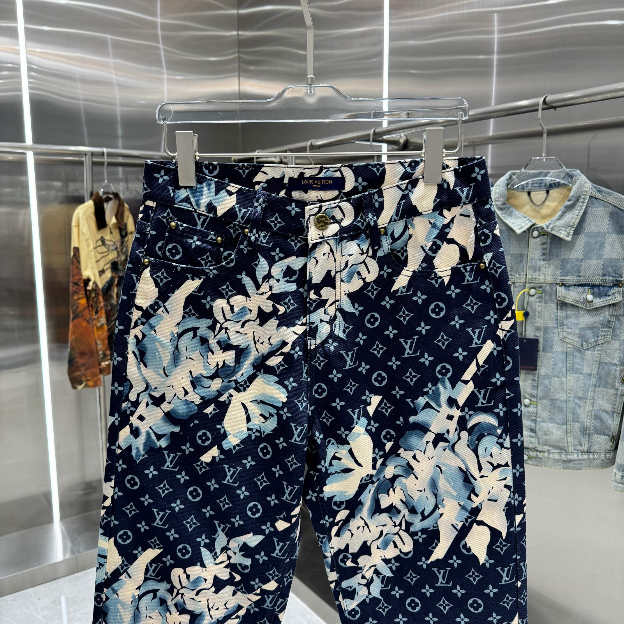 Cheap Louis Vuitton Jeans for Men in 218933, $65 USD- [IB218933] - Replica Louis Vuitton Jeans for Men