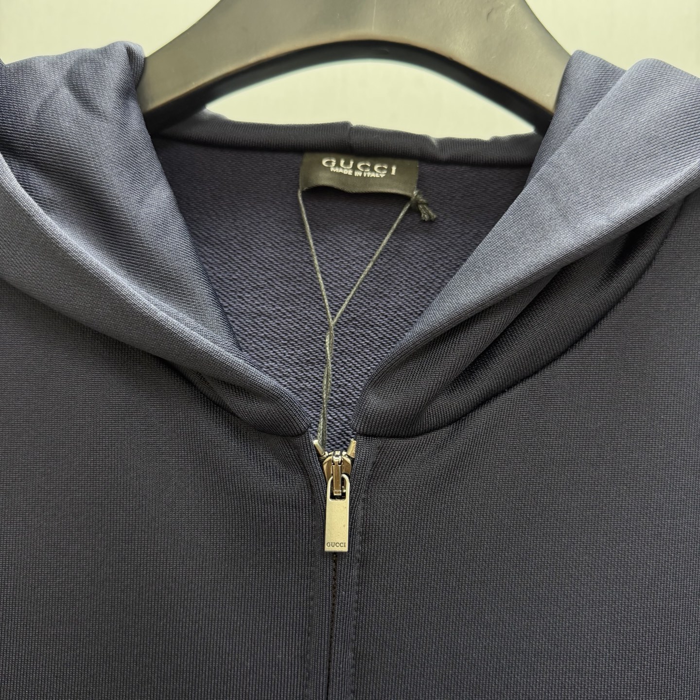 Cheap Gucci Thin Jackets For Men in 218971, $105 USD- [IB218971] - Replica Gucci Thin Jackets For Men