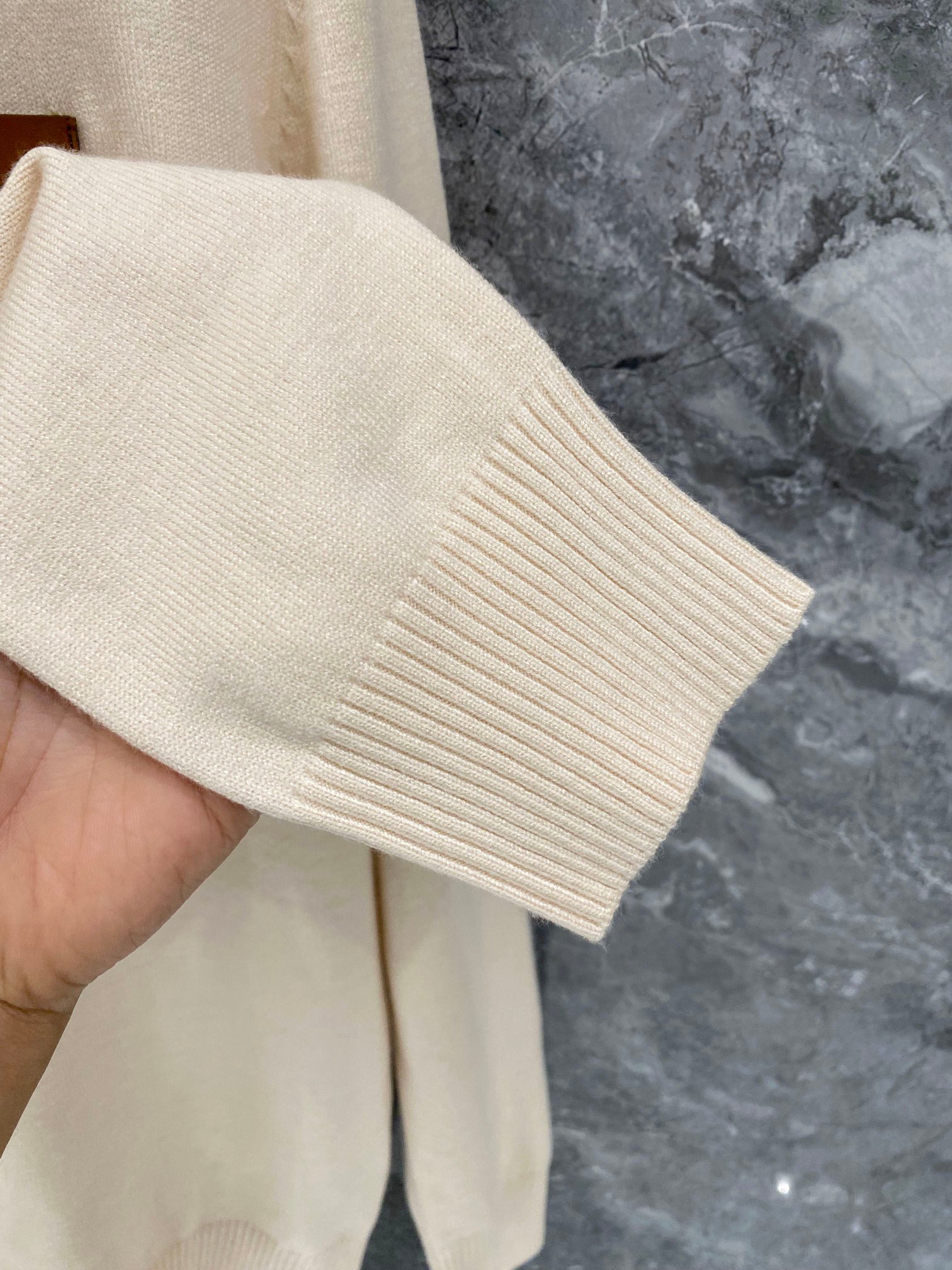 Cheap Gucci Sweaters for Men in 218974, $50 USD- [IB218974] - Replica Gucci Sweaters for Men
